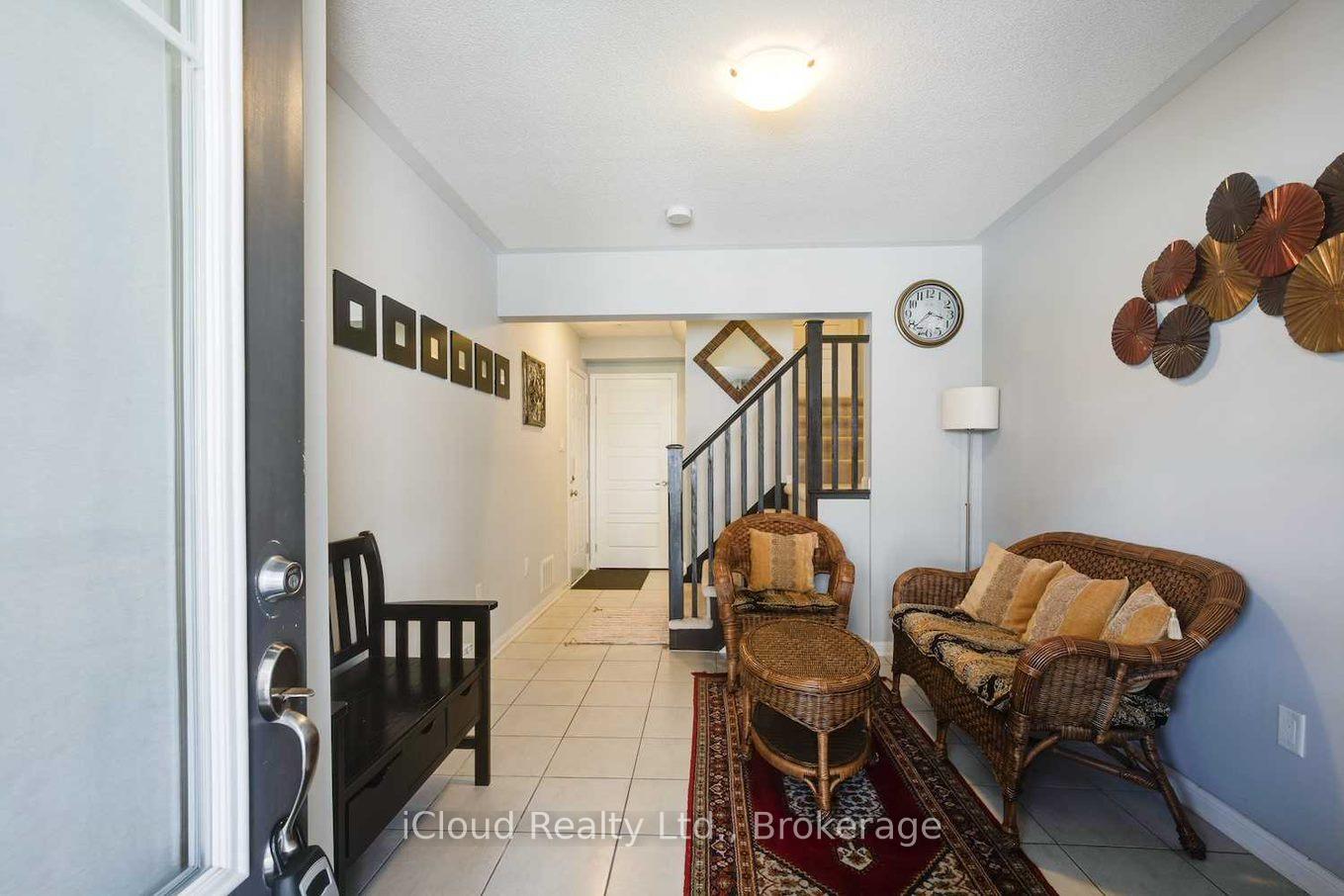 Photo 9 of 6 Suitor Court, Milton, Willmott — HOMEH