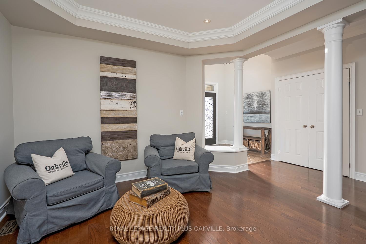 Photo 8 of 3339 Skipton Lane, Oakville, Bronte Creek — HOMEH