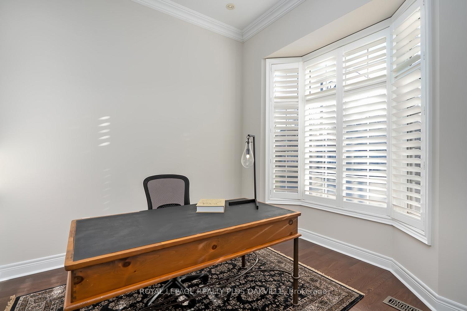 Photo 12 of 3339 Skipton Lane, Oakville, Bronte Creek — HOMEH