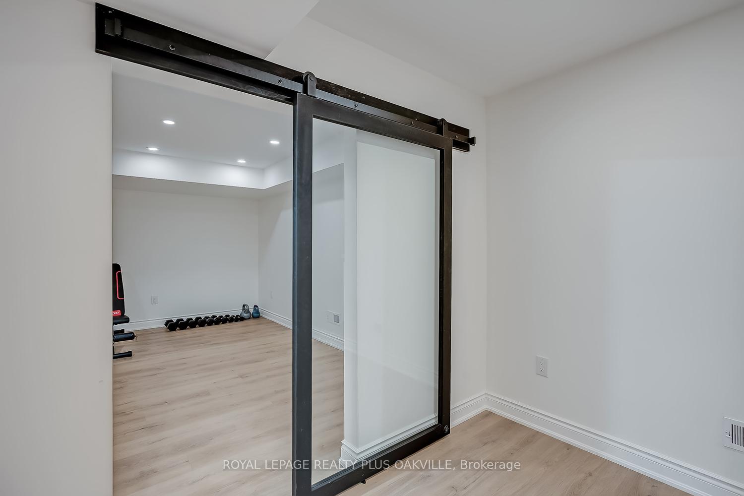 Photo 40 of 3339 Skipton Lane, Oakville, Bronte Creek — HOMEH