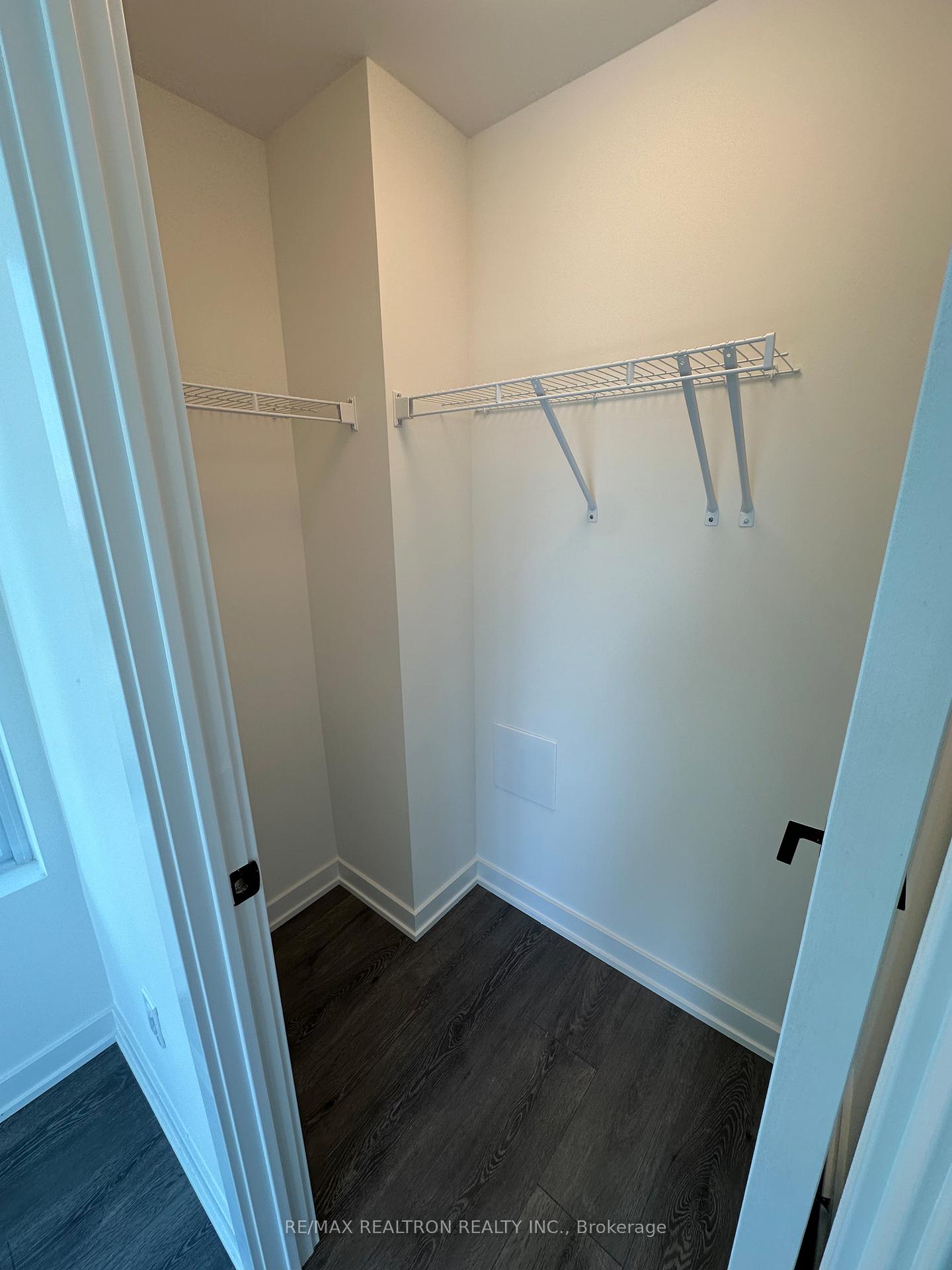 Photo 15 of Unit 2805, 127 Broadway Avenue, Toronto, Mount Pleasant West — HOMEH
