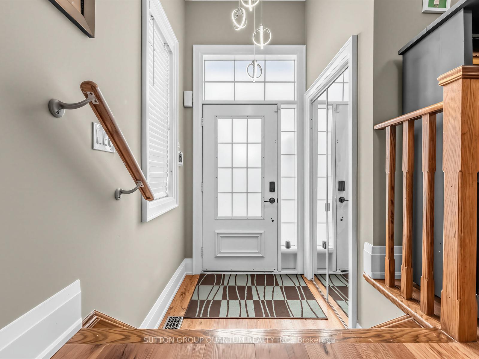 Photo 3 of Unit UPPER, 581 Grant Way, Milton, Scott — HOMEH