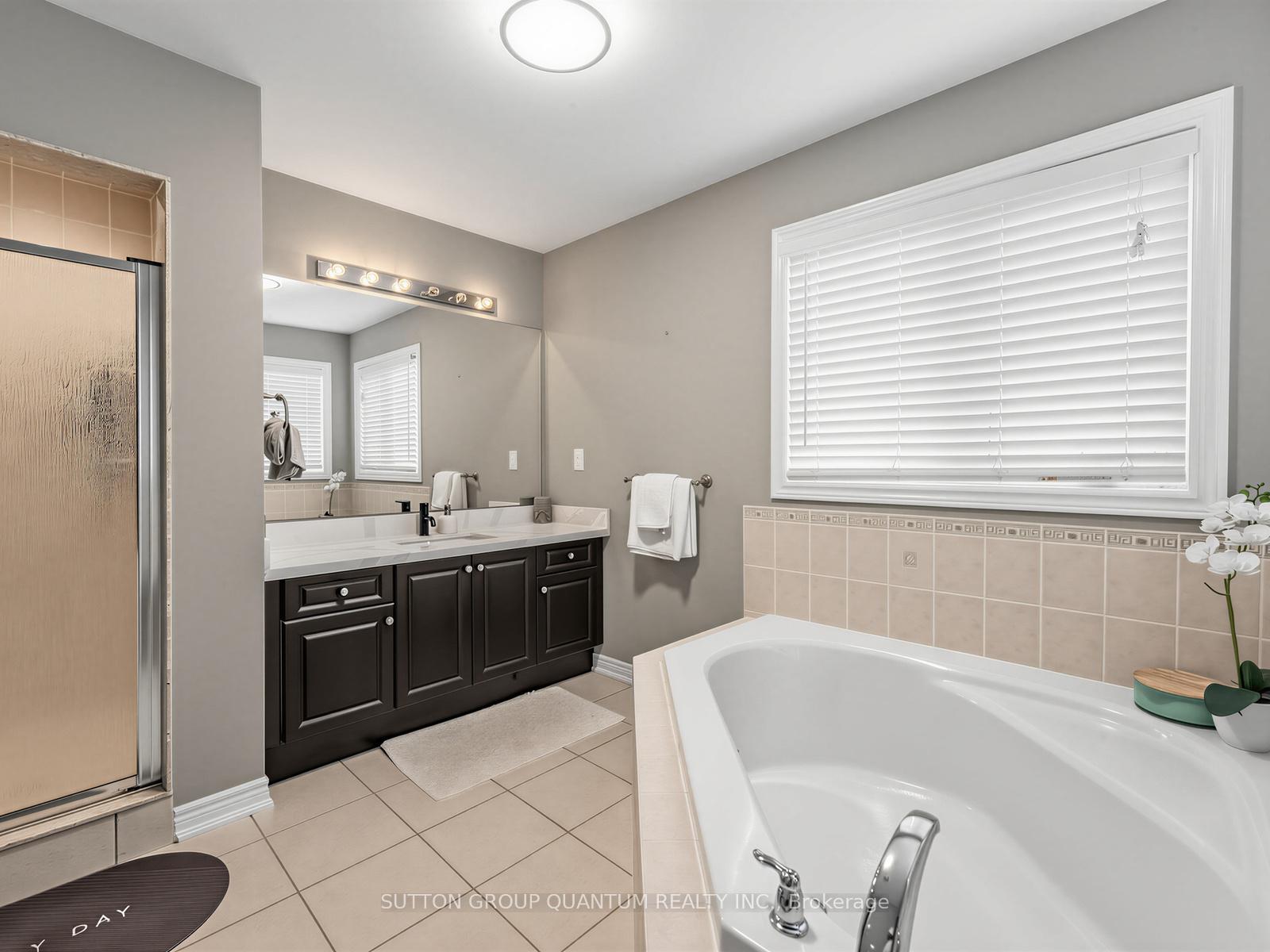 Photo 20 of Unit UPPER, 581 Grant Way, Milton, Scott — HOMEH