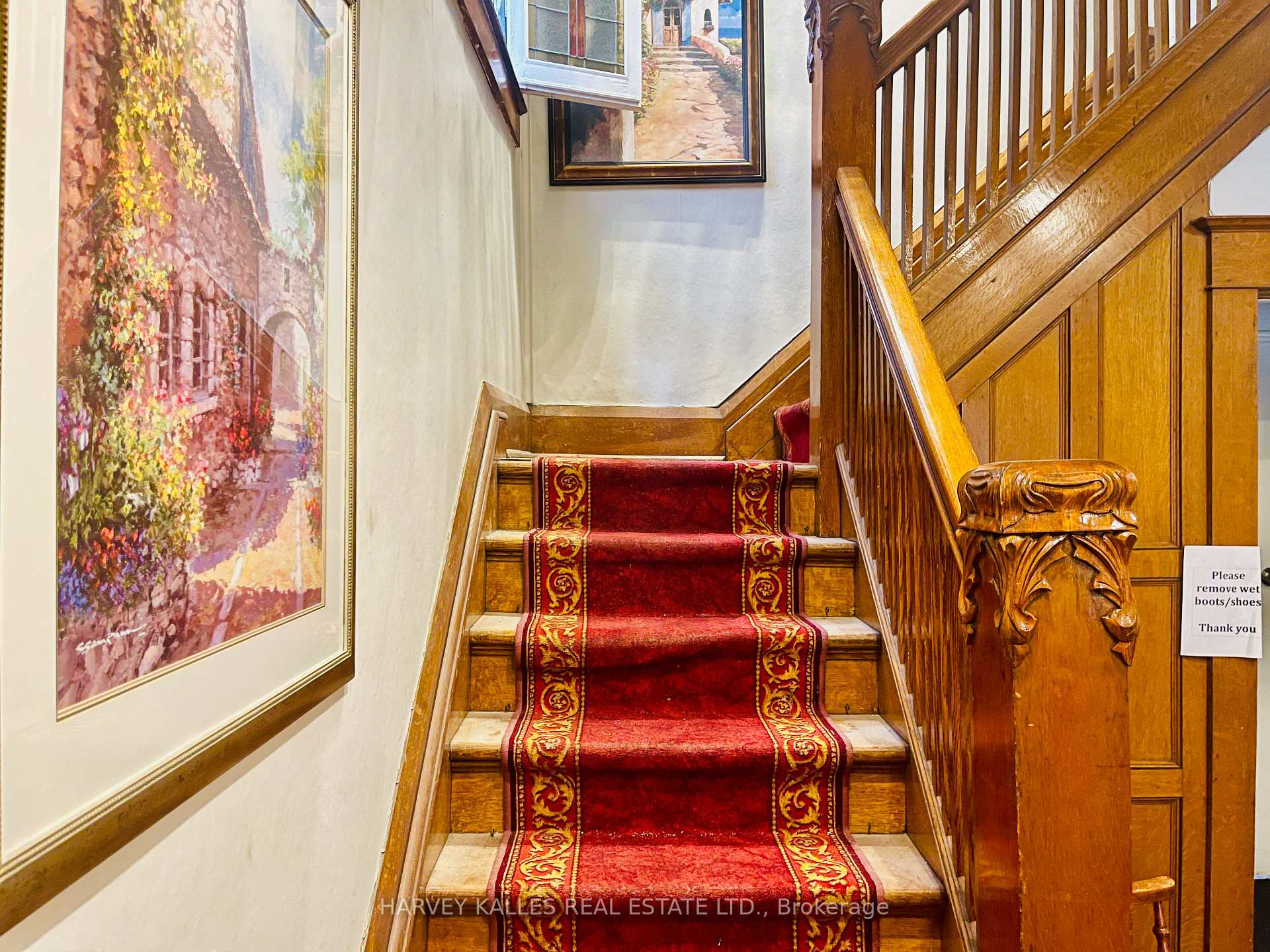 Photo 3 of Unit 2nd floor, 218 Heath Street W, Toronto, Forest Hill South — HOMEH