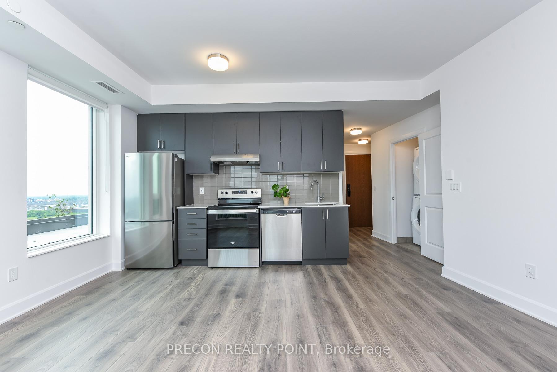 Photo 10 of Unit 1401, 3240 William Coltson Ave Road E, Oakville, Joshua Meadows — HOMEH