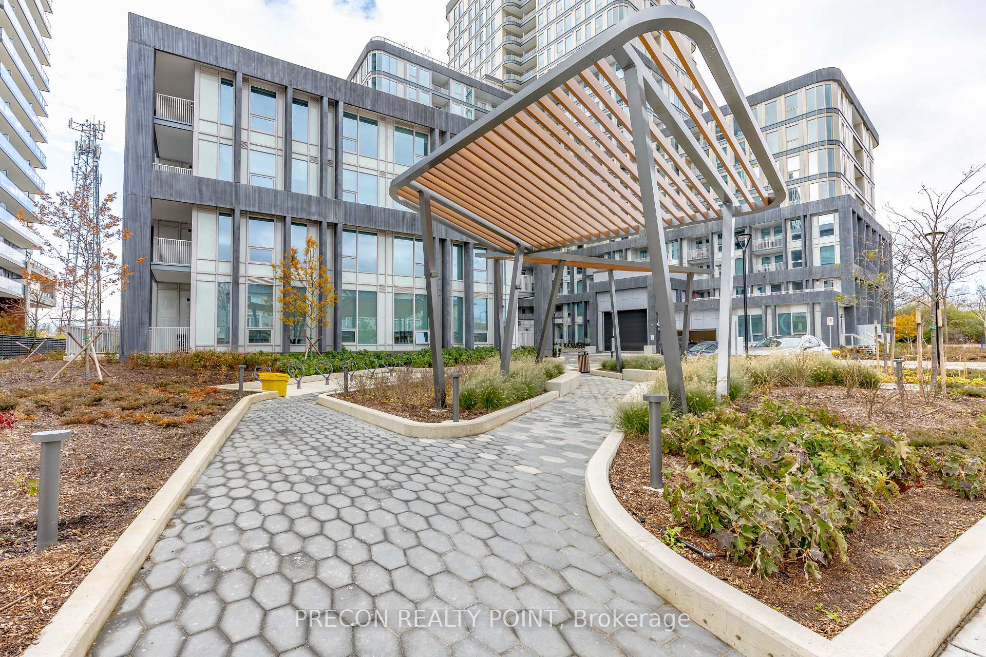Photo 43 of Unit 1401, 3240 William Coltson Ave Road E, Oakville, Joshua Meadows — HOMEH