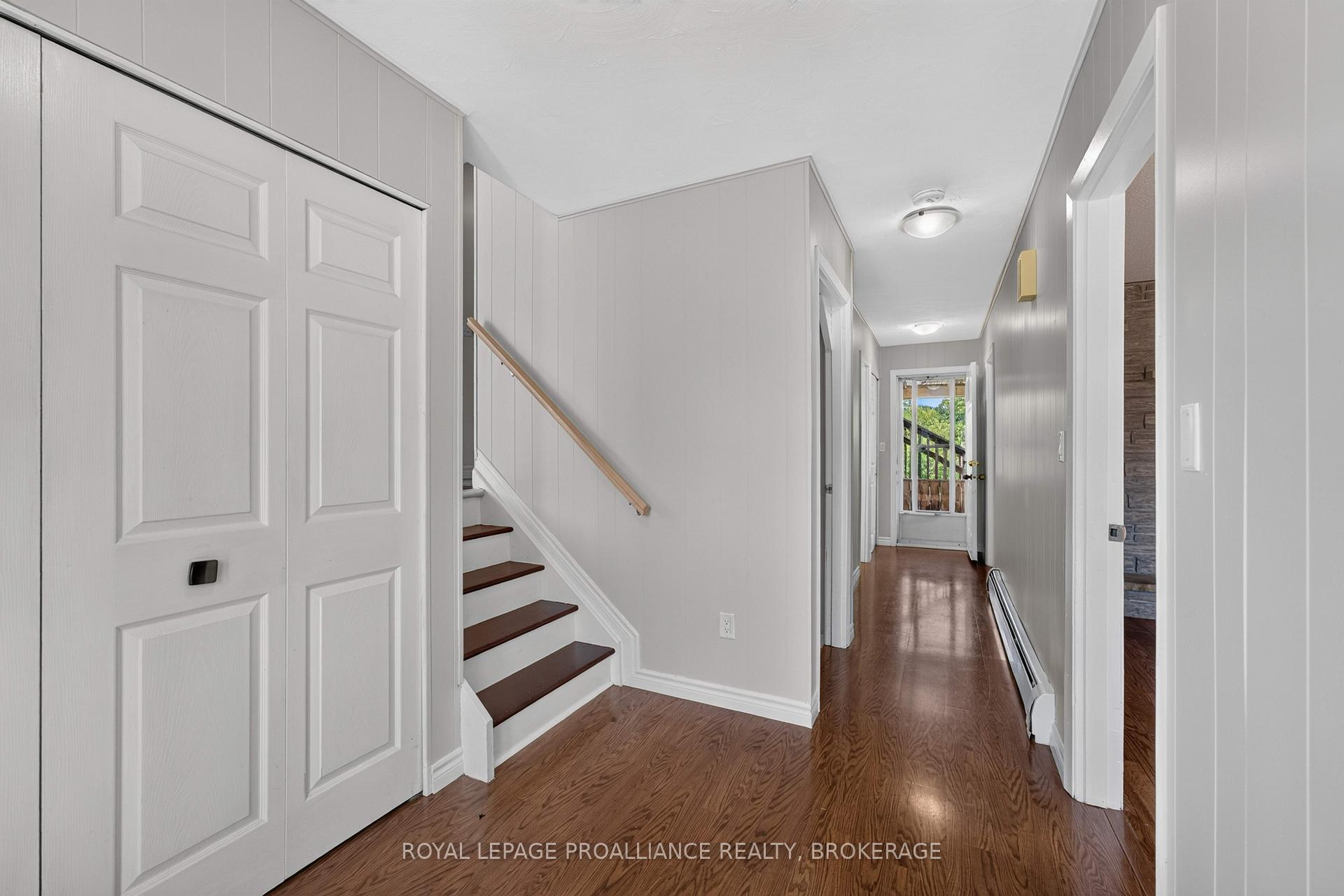 Photo 5 of 1445 Aley Street, Kingston, City North of 401 — HOMEH