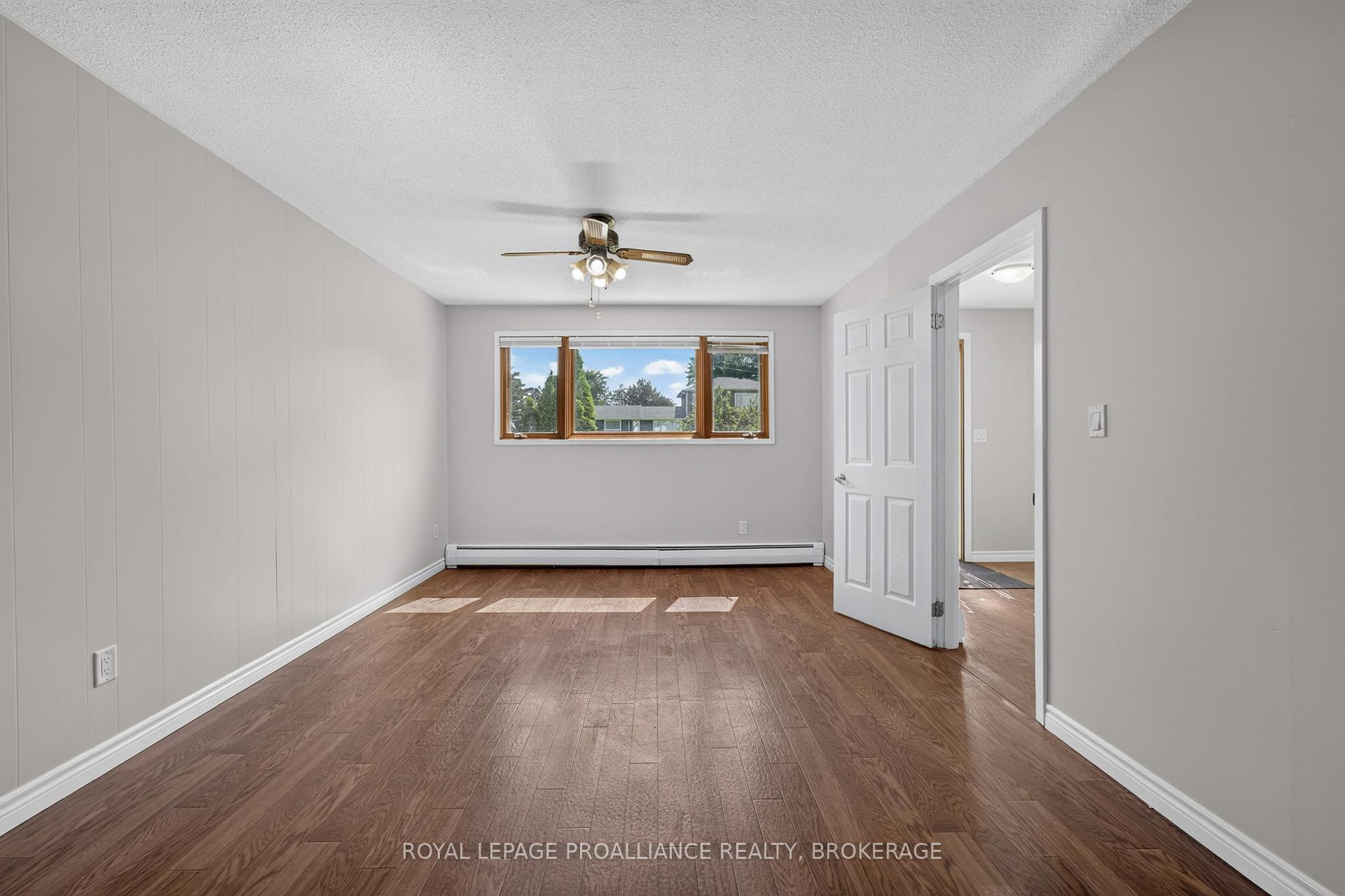 Photo 6 of 1445 Aley Street, Kingston, City North of 401 — HOMEH
