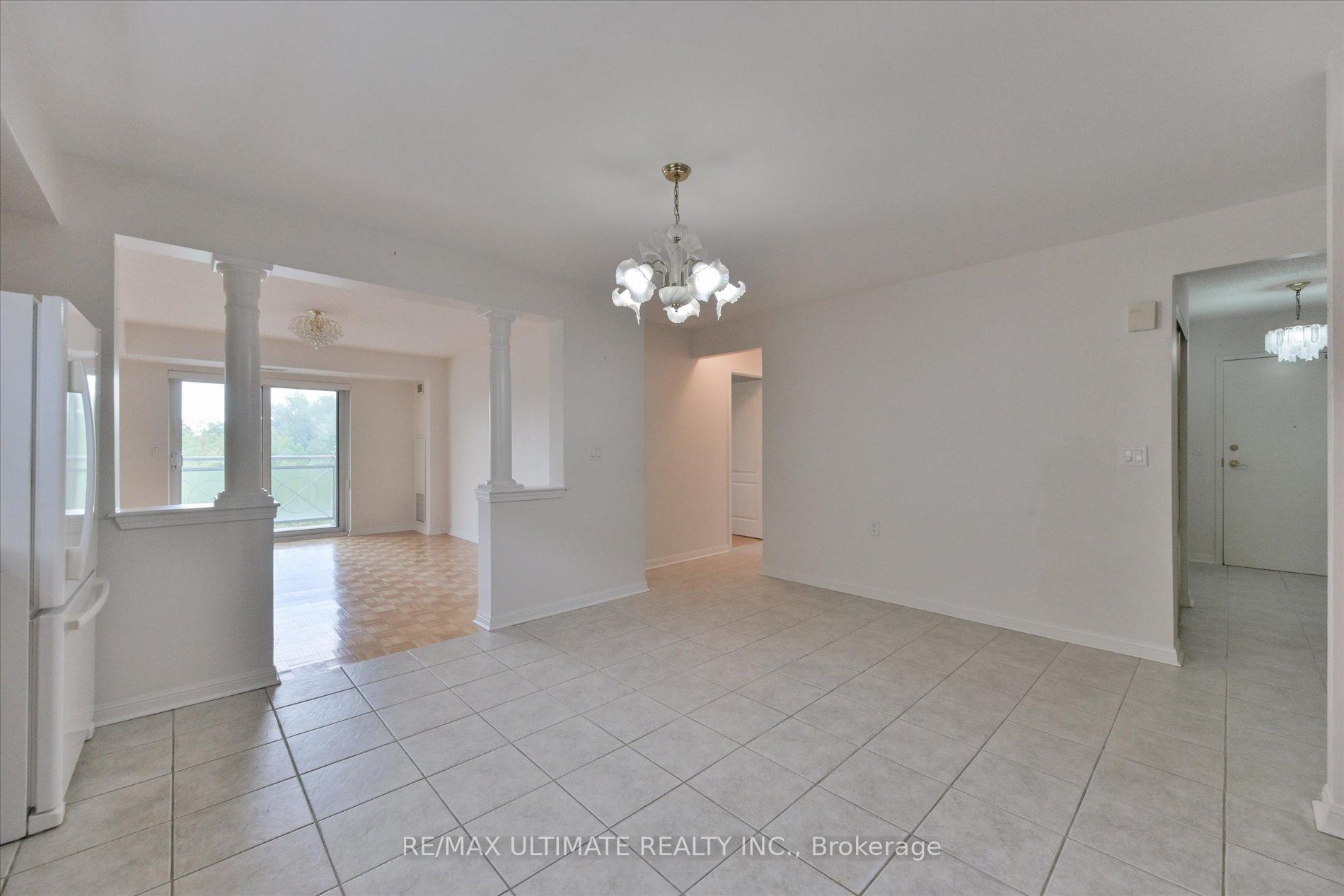 Photo 13 of Unit 307, 2500 Rutherford Road, Vaughan, Maple — HOMEH