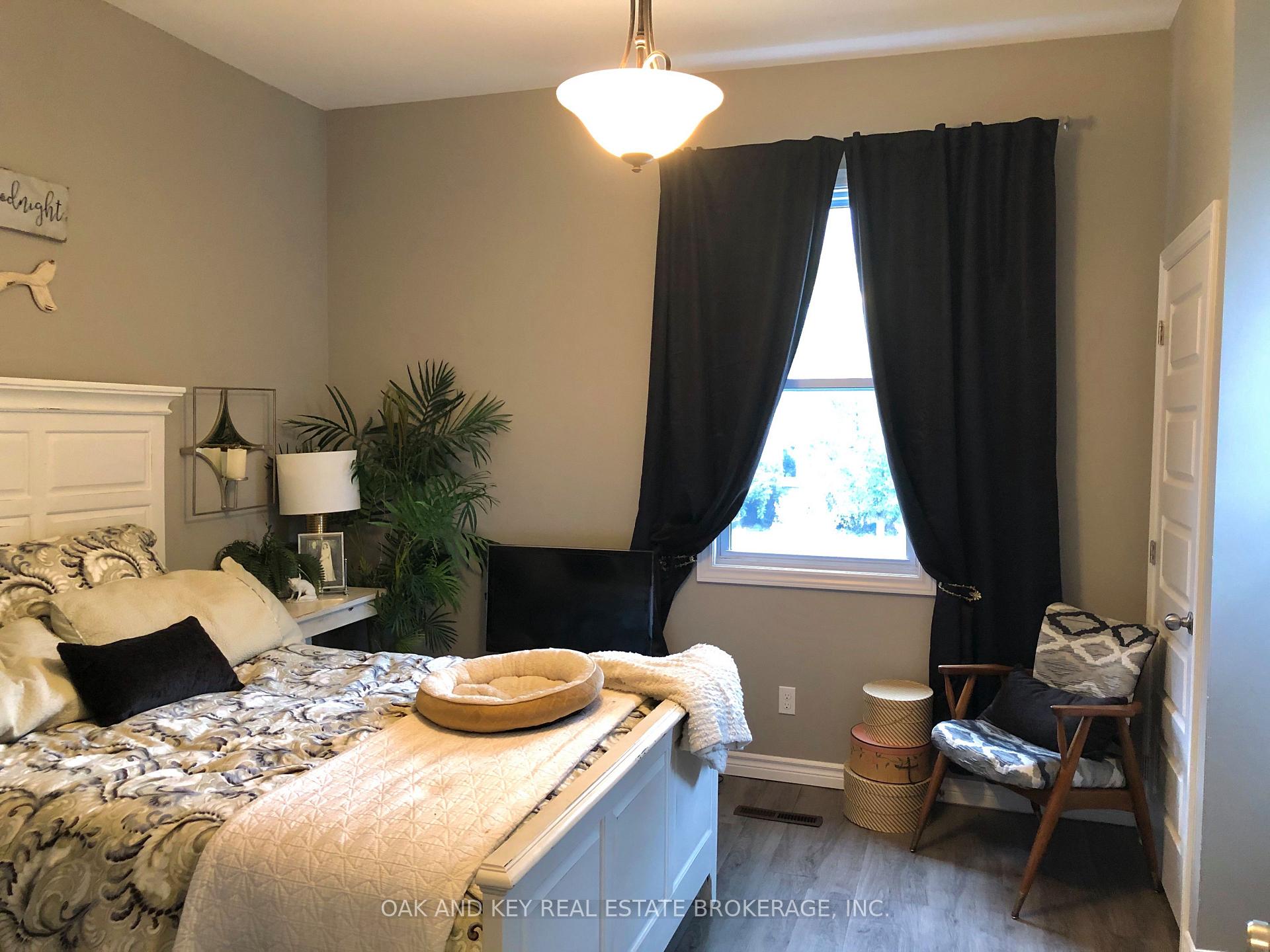 Photo 7 of Unit A, 18 Isabel Street, St. Thomas — HOMEH
