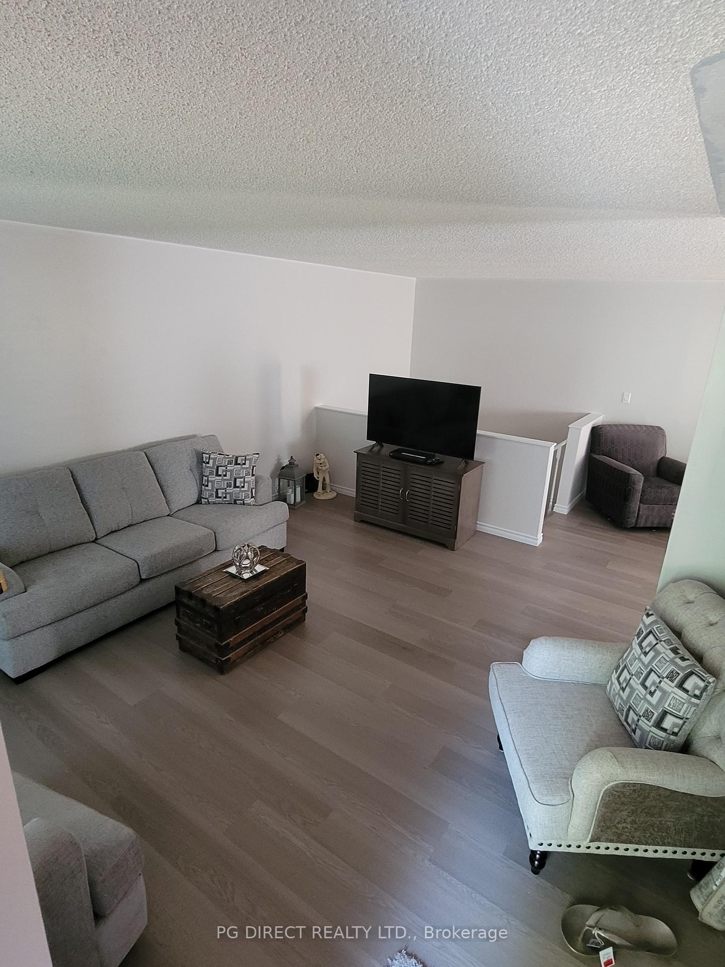 Photo 4 of 519 Wilson Road, Cobourg — HOMEH