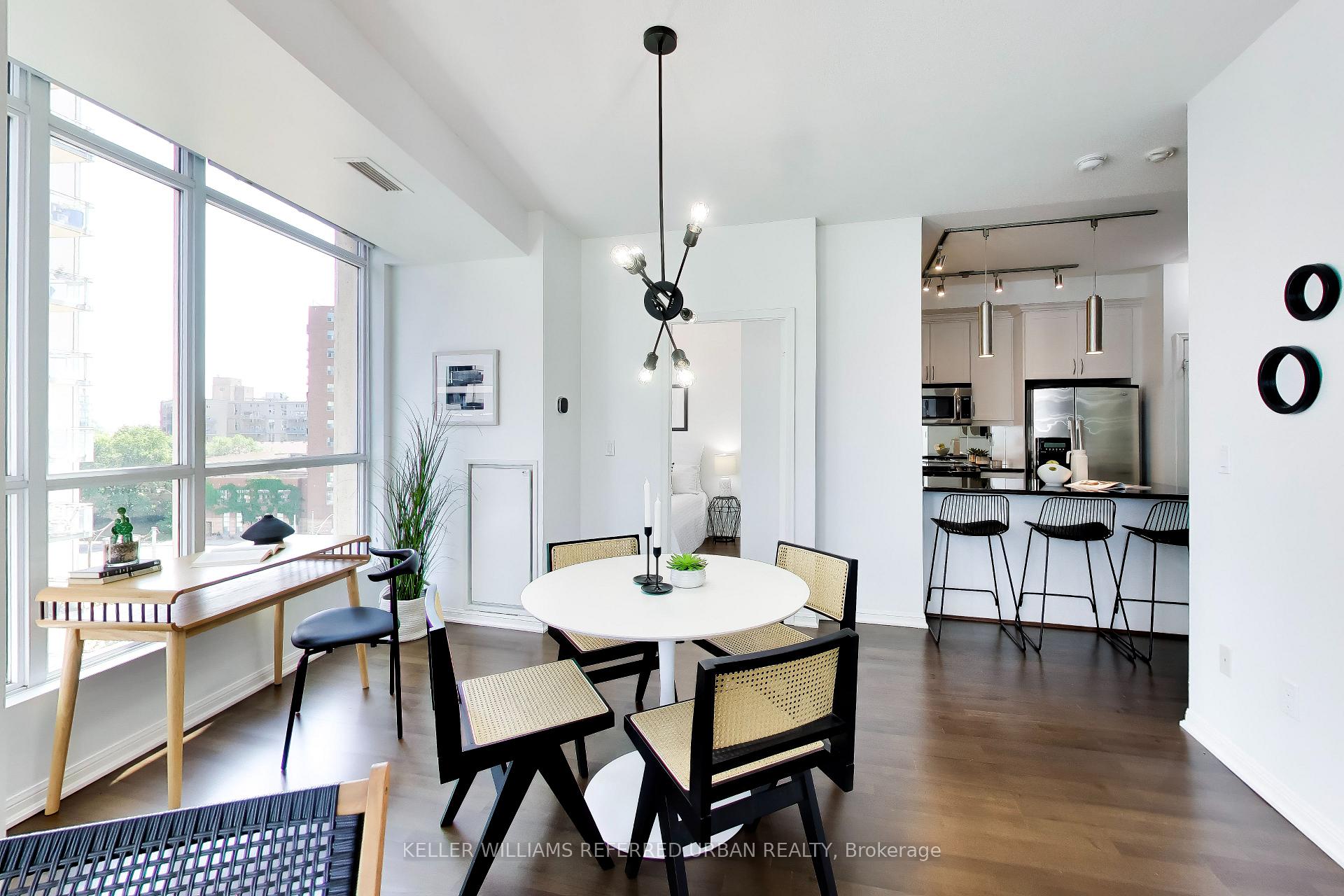 Photo 5 of Unit 624, 628 Fleet Street, Toronto, Niagara — HOMEH