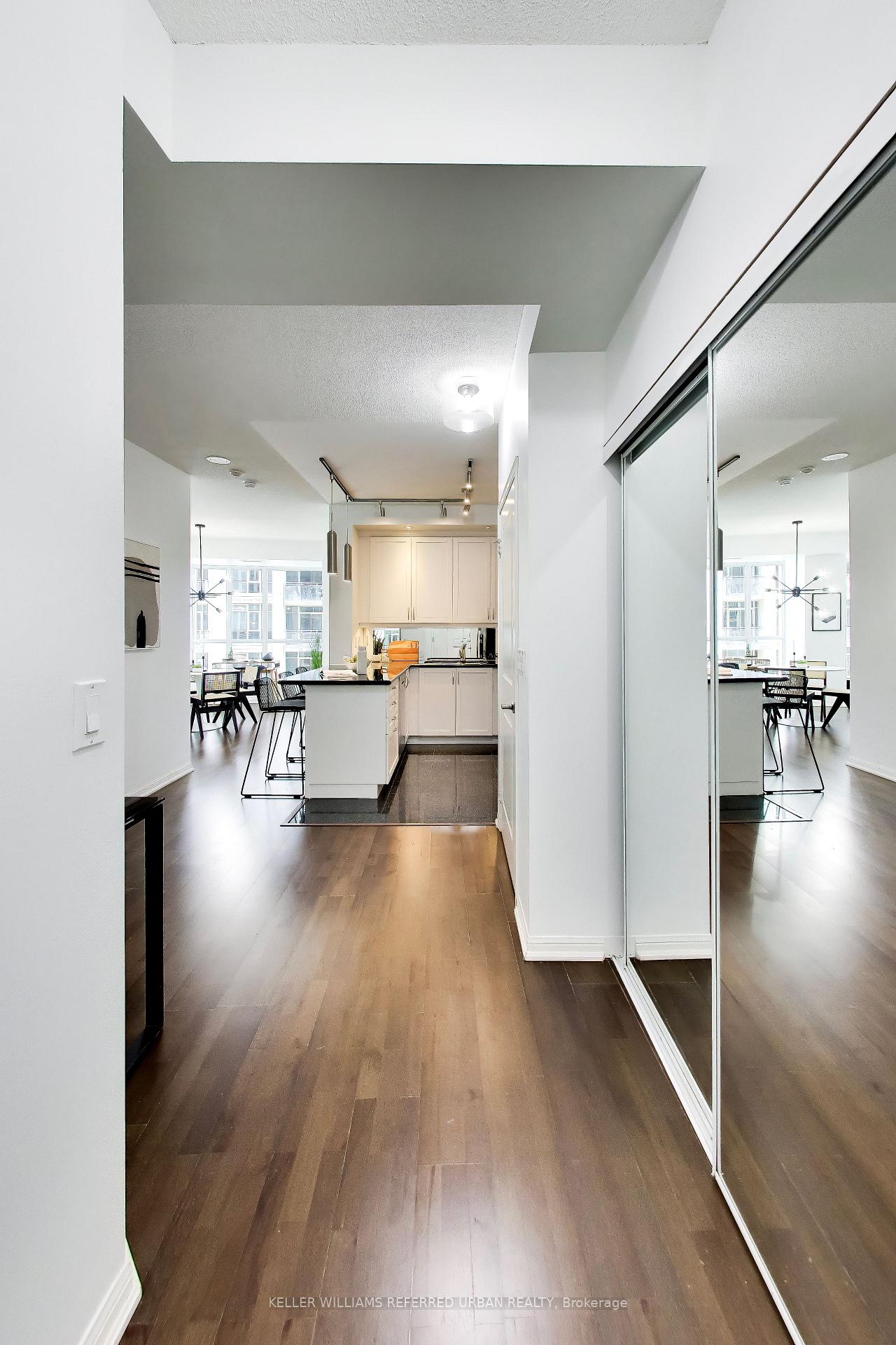 Photo 10 of Unit 624, 628 Fleet Street, Toronto, Niagara — HOMEH