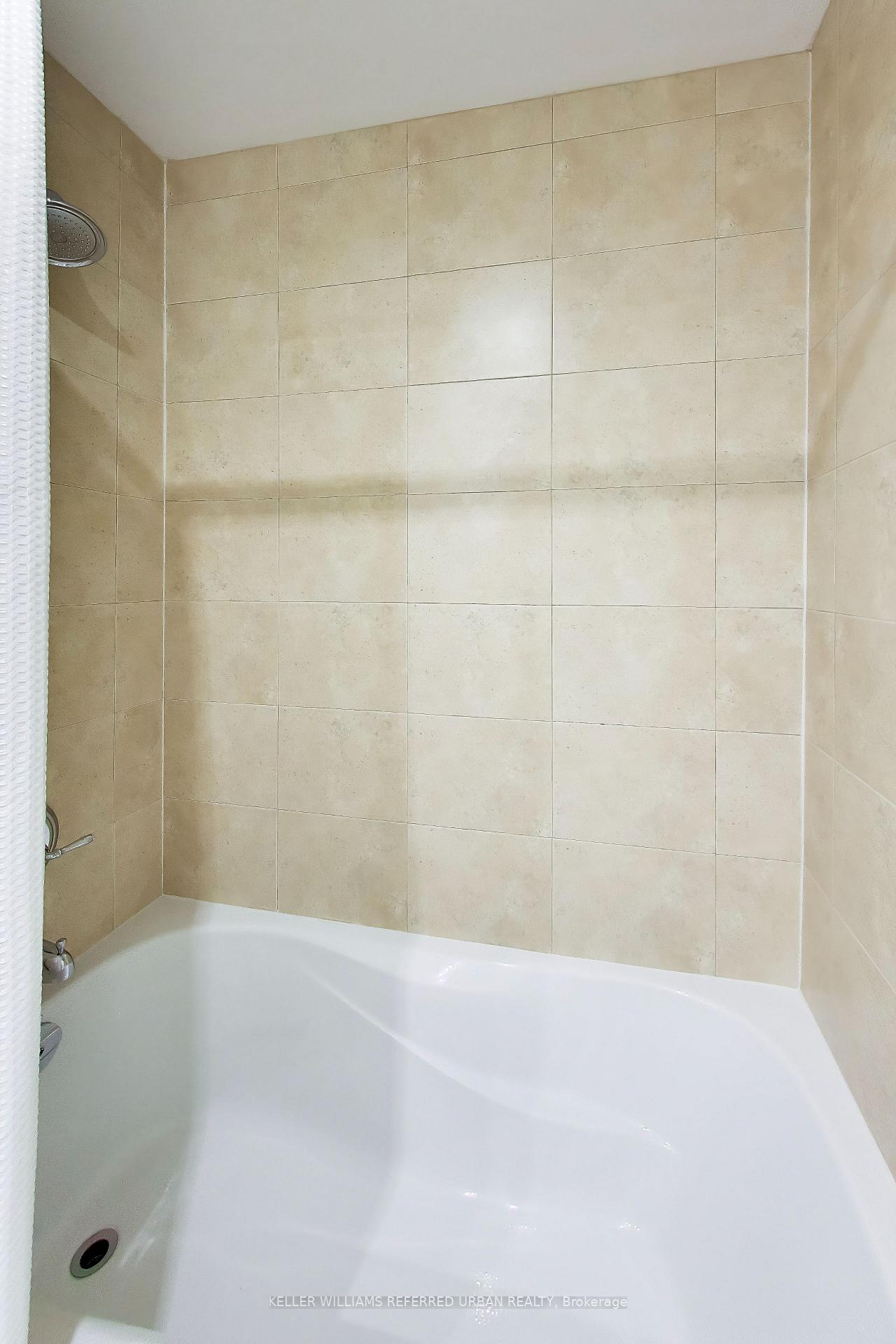 Photo 23 of Unit 624, 628 Fleet Street, Toronto, Niagara — HOMEH