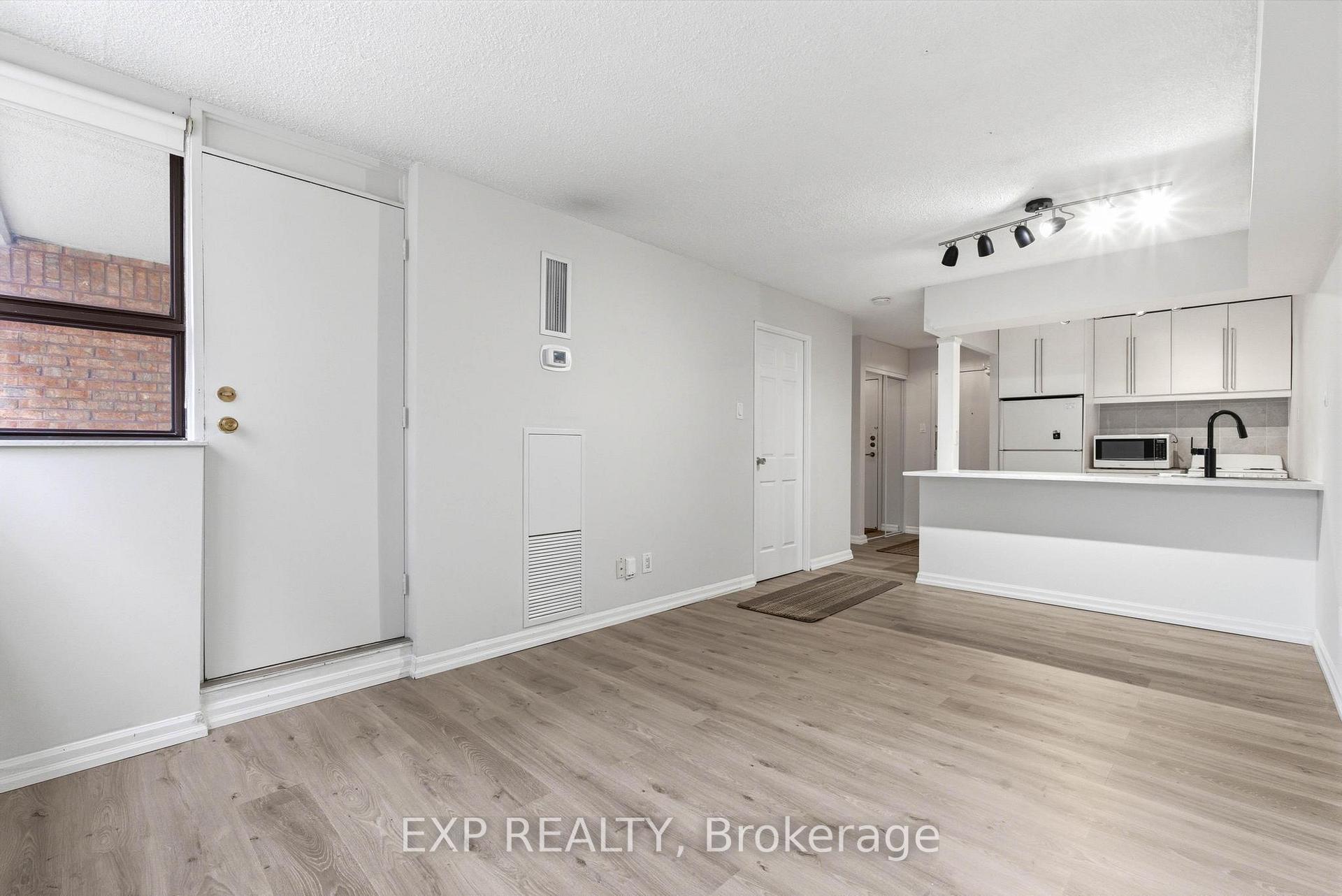 Photo 11 of Unit 435, 60 St Patrick Street, Toronto, Kensington-Chinatown — HOMEH