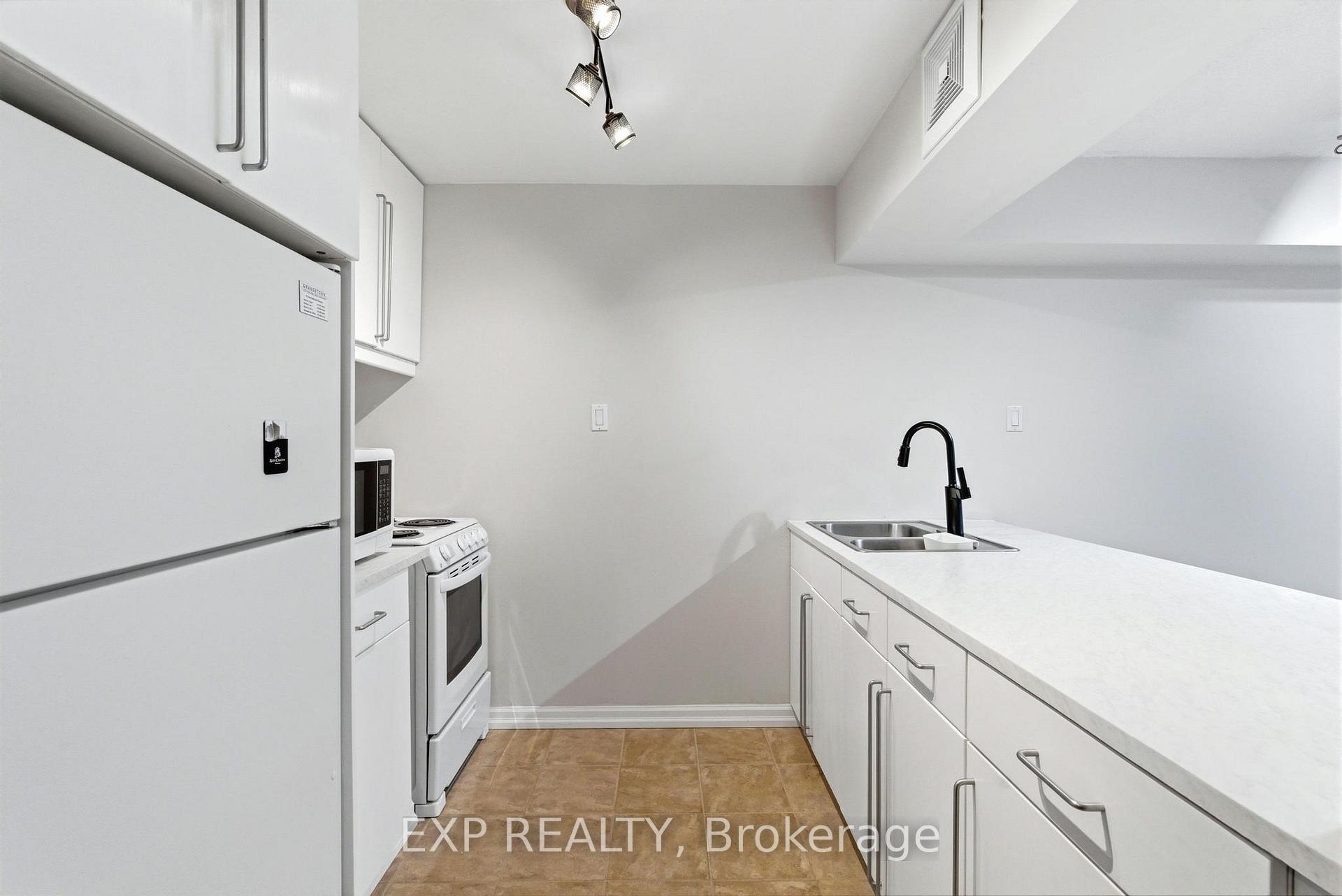 Photo 15 of Unit 435, 60 St Patrick Street, Toronto, Kensington-Chinatown — HOMEH