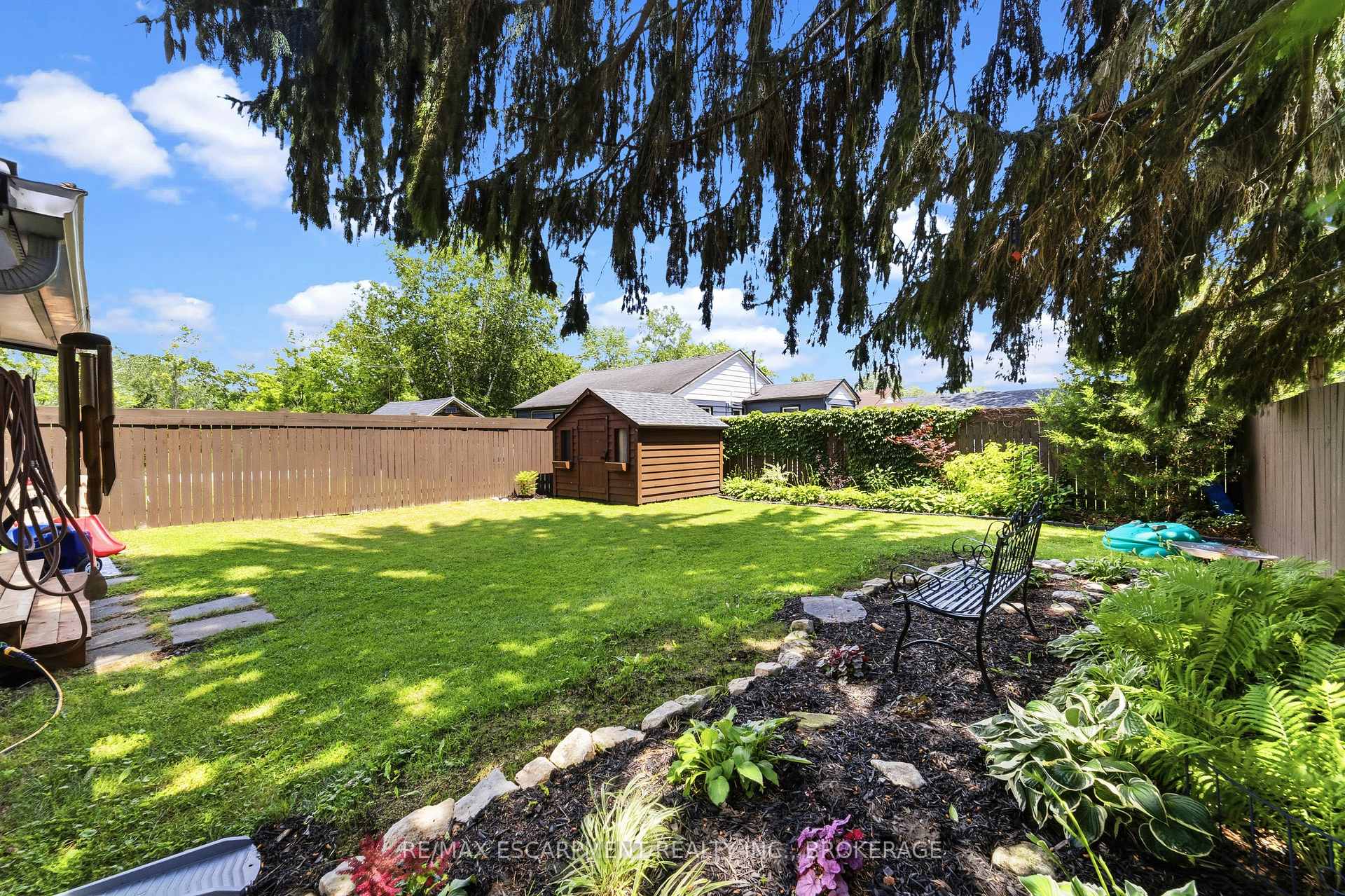 Photo 19 of 425 Ross Avenue, Haldimand, Dunnville — HOMEH