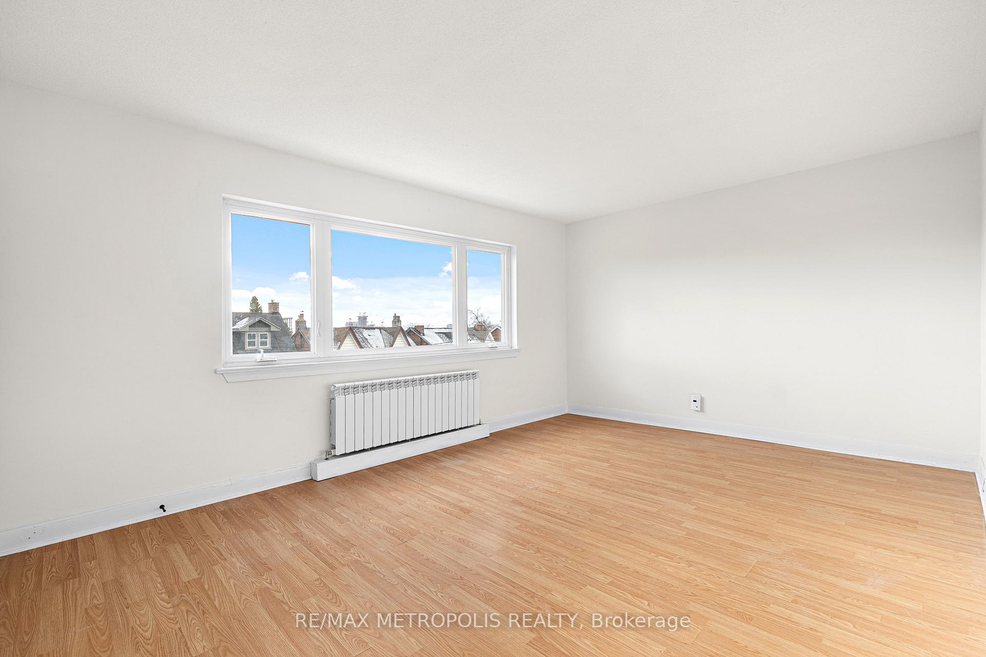 Photo 7 of Unit 2, 1030 Davenport Road, Toronto, Wychwood — HOMEH