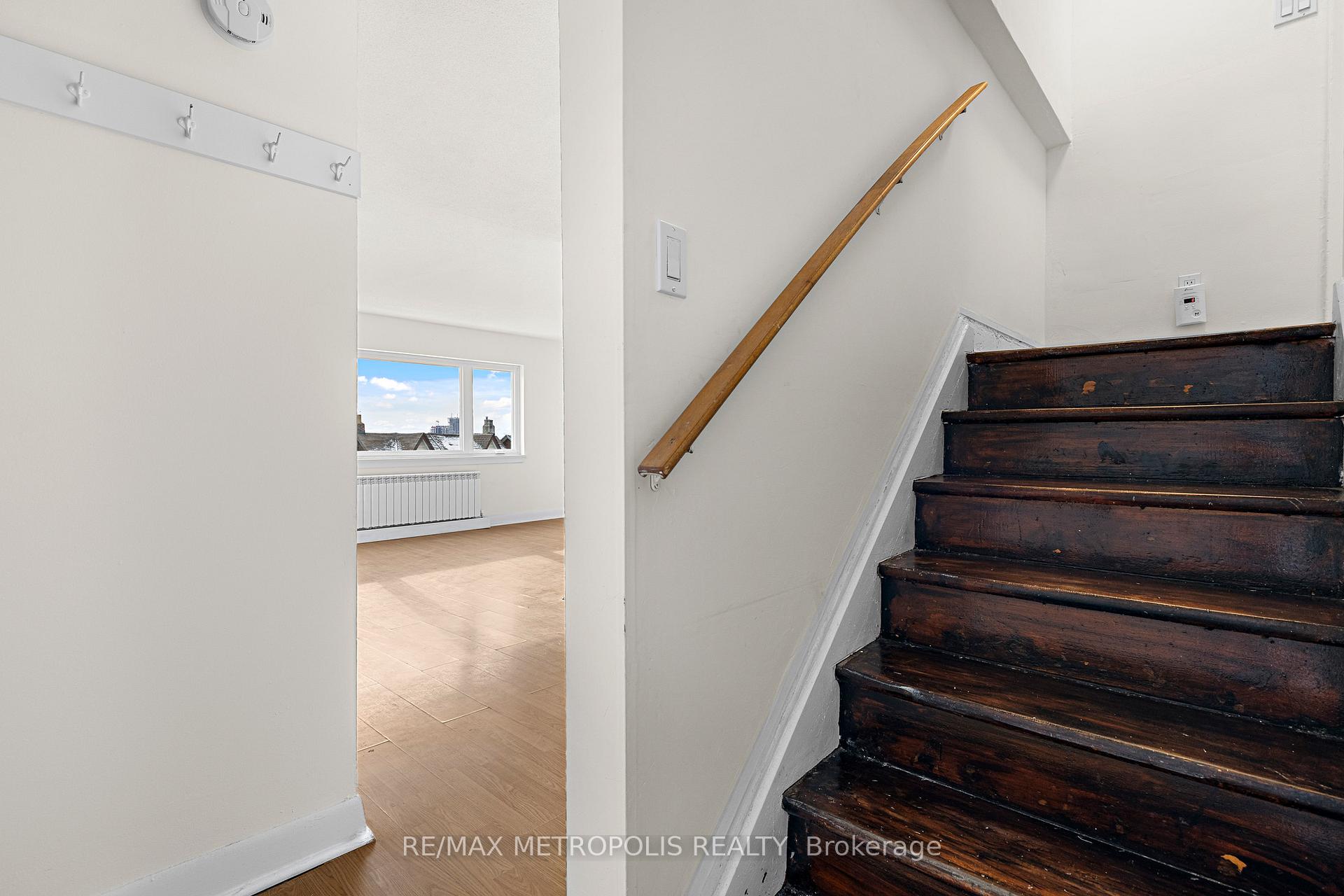Photo 13 of Unit 2, 1030 Davenport Road, Toronto, Wychwood — HOMEH