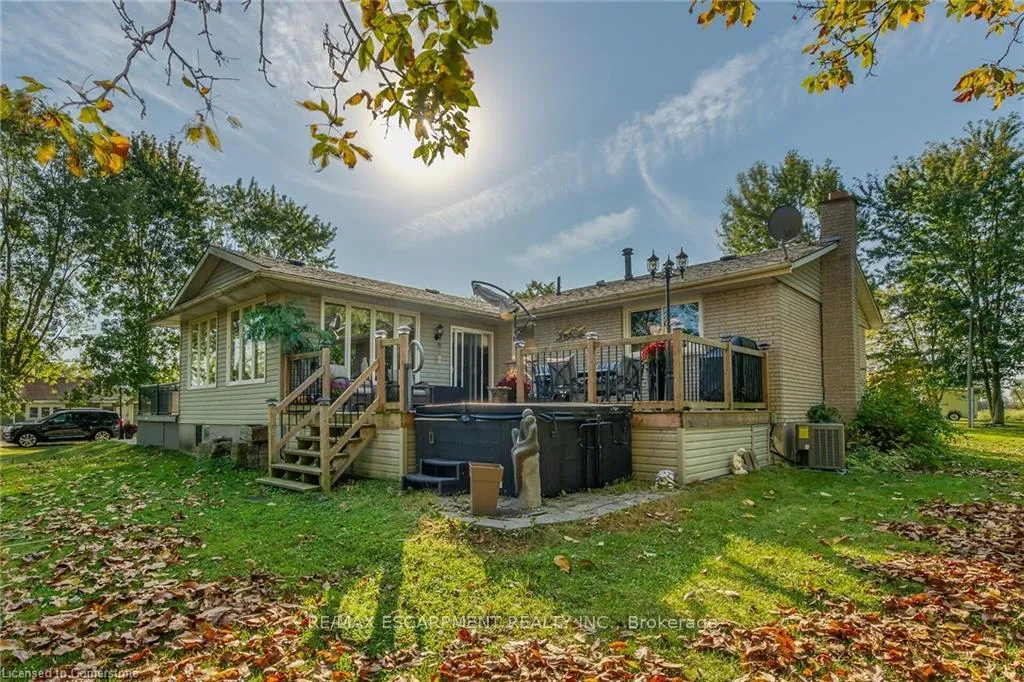 Photo 3 of 153 Secord Street, Haldimand, Dunnville — HOMEH