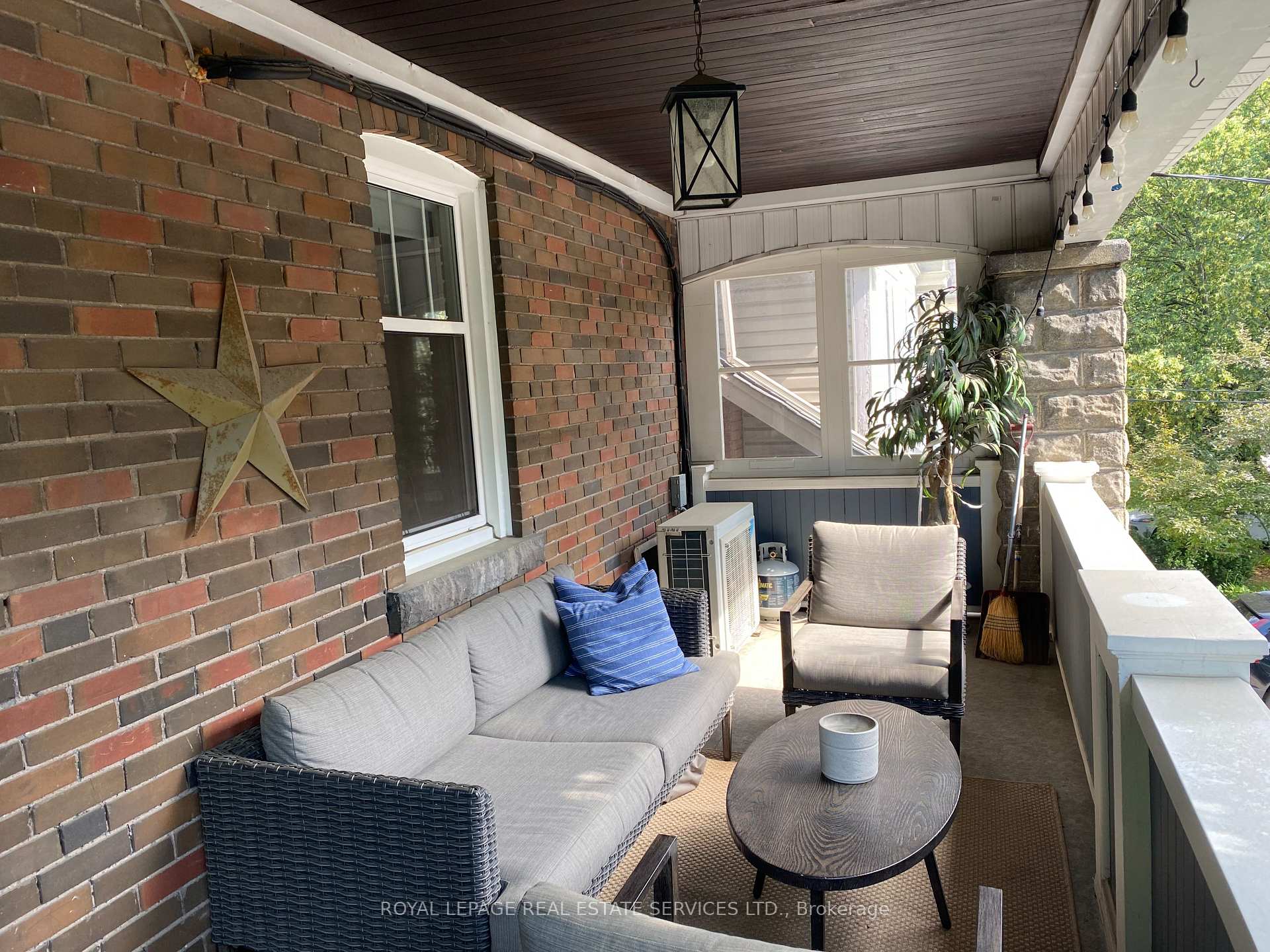 Photo 10 of 433 Willard Avenue, Toronto, Runnymede-Bloor West Village — HOMEH