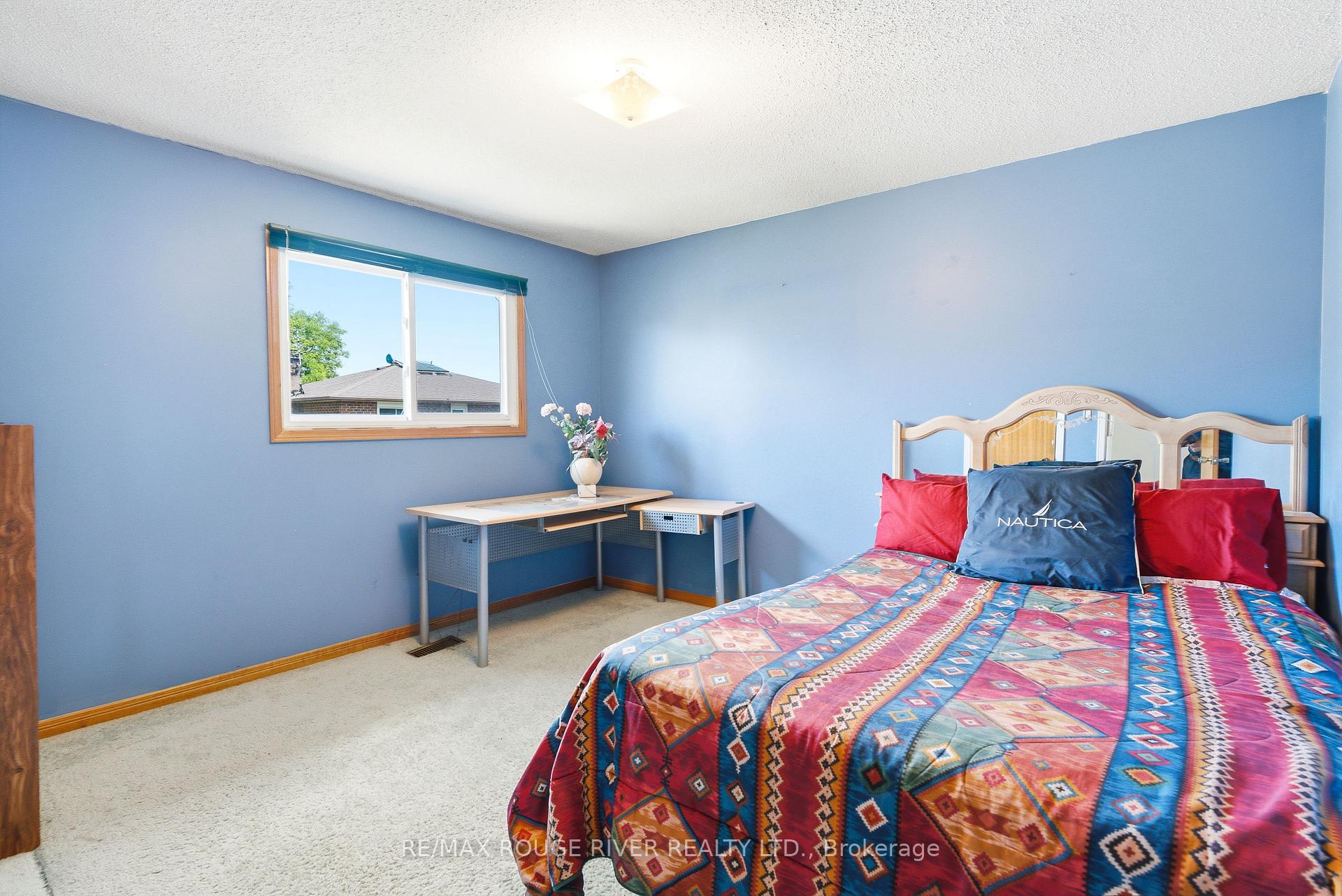 Photo 25 of 51 Sugarbush Square, Scarborough, Highland Creek — HOMEH