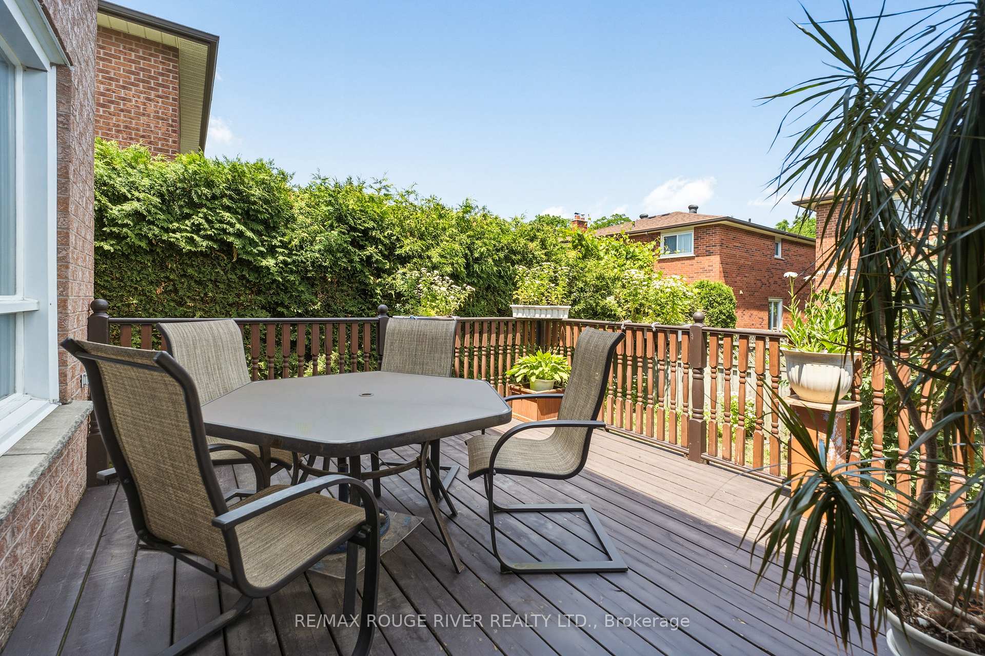 Photo 42 of 51 Sugarbush Square, Scarborough, Highland Creek — HOMEH