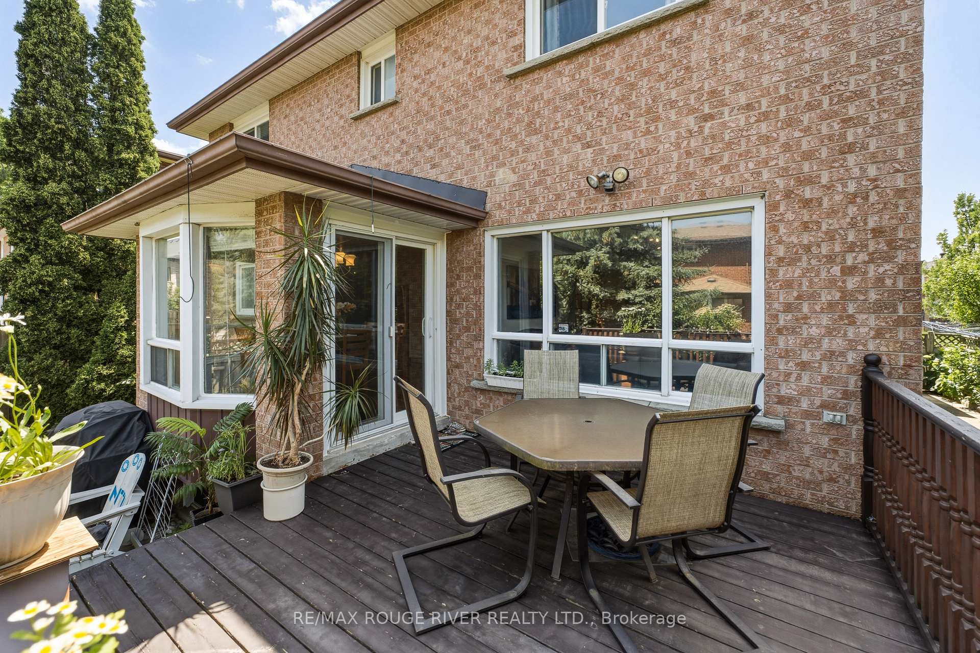 Photo 43 of 51 Sugarbush Square, Scarborough, Highland Creek — HOMEH