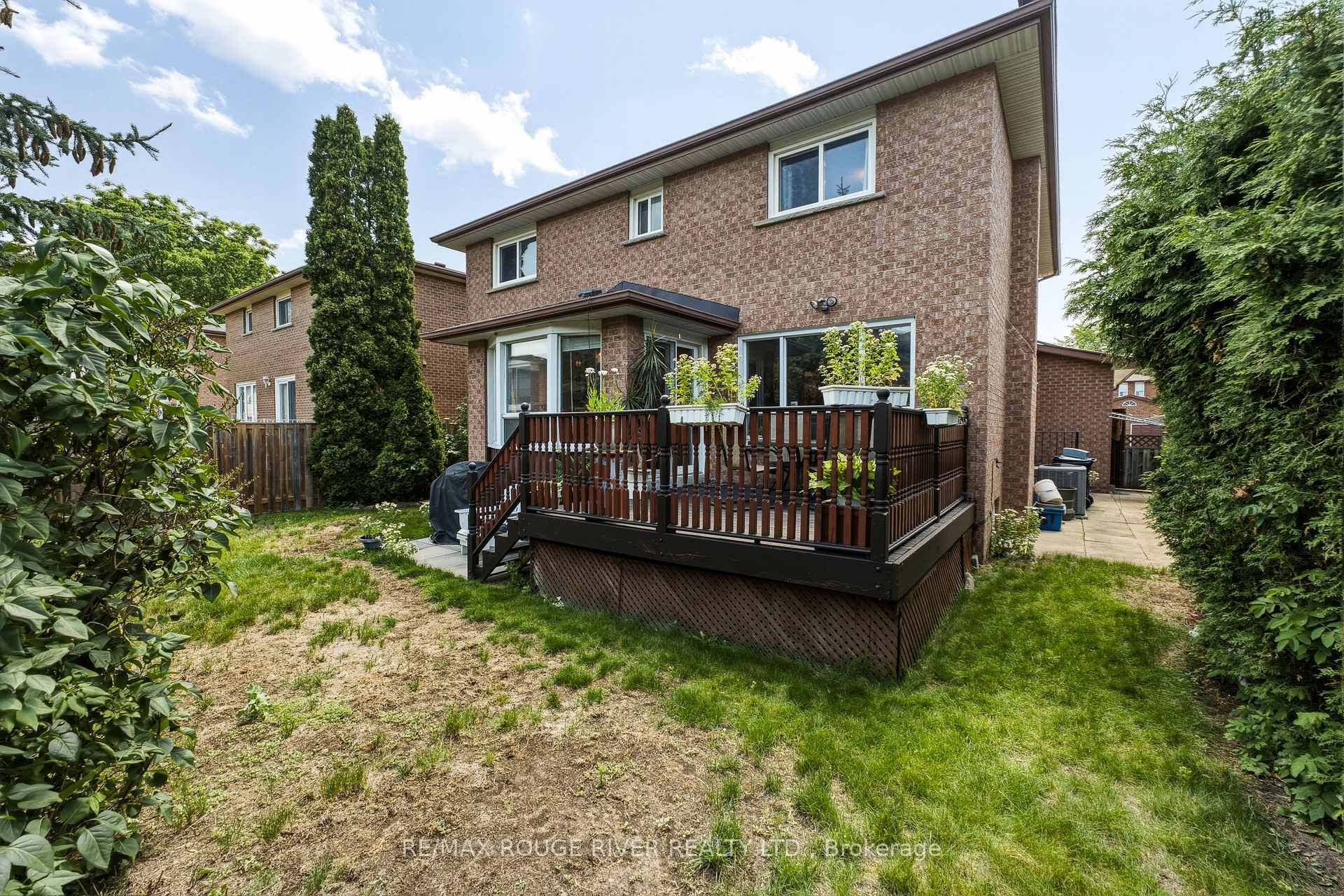Photo 46 of 51 Sugarbush Square, Scarborough, Highland Creek — HOMEH