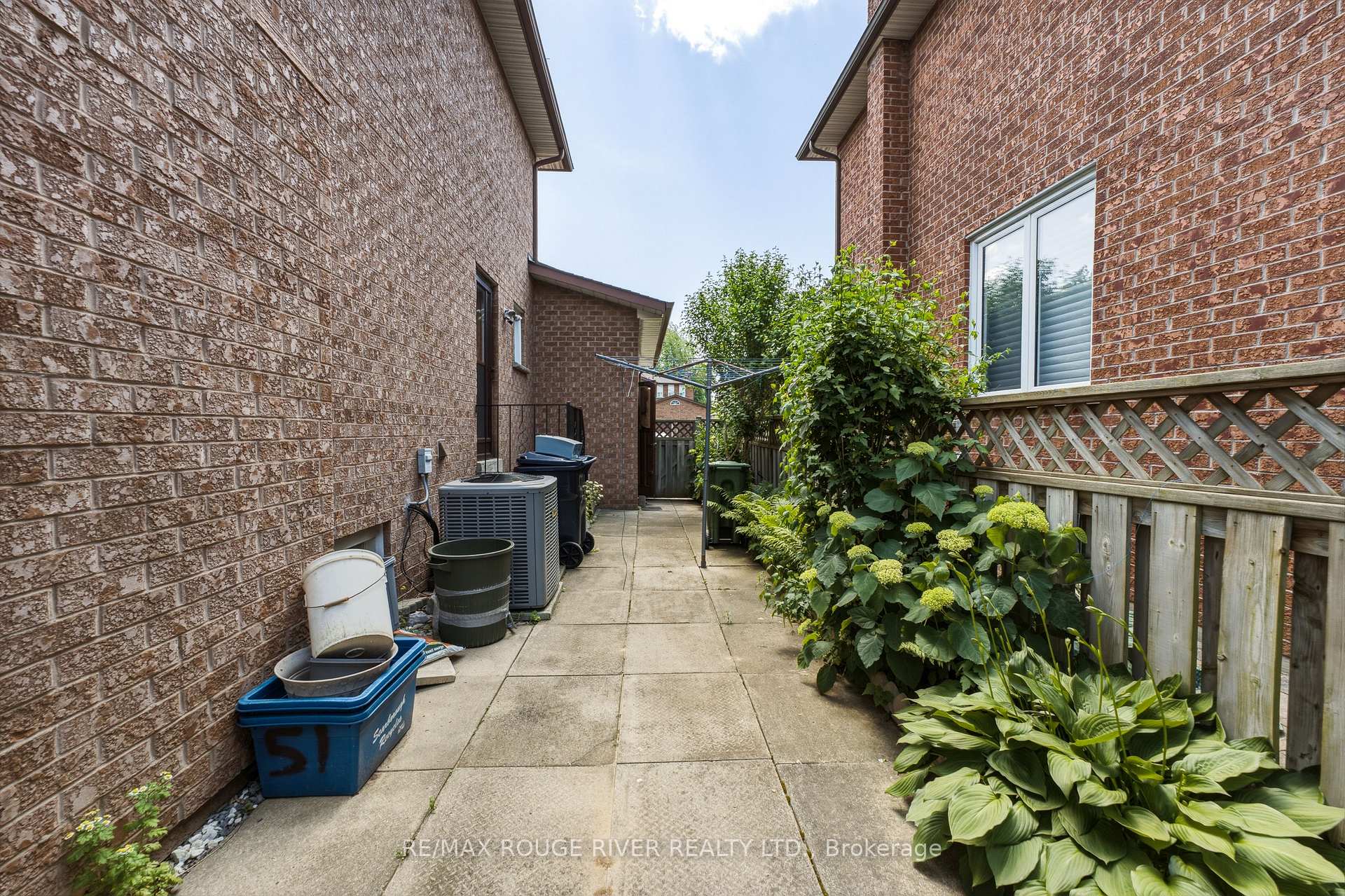 Photo 47 of 51 Sugarbush Square, Scarborough, Highland Creek — HOMEH