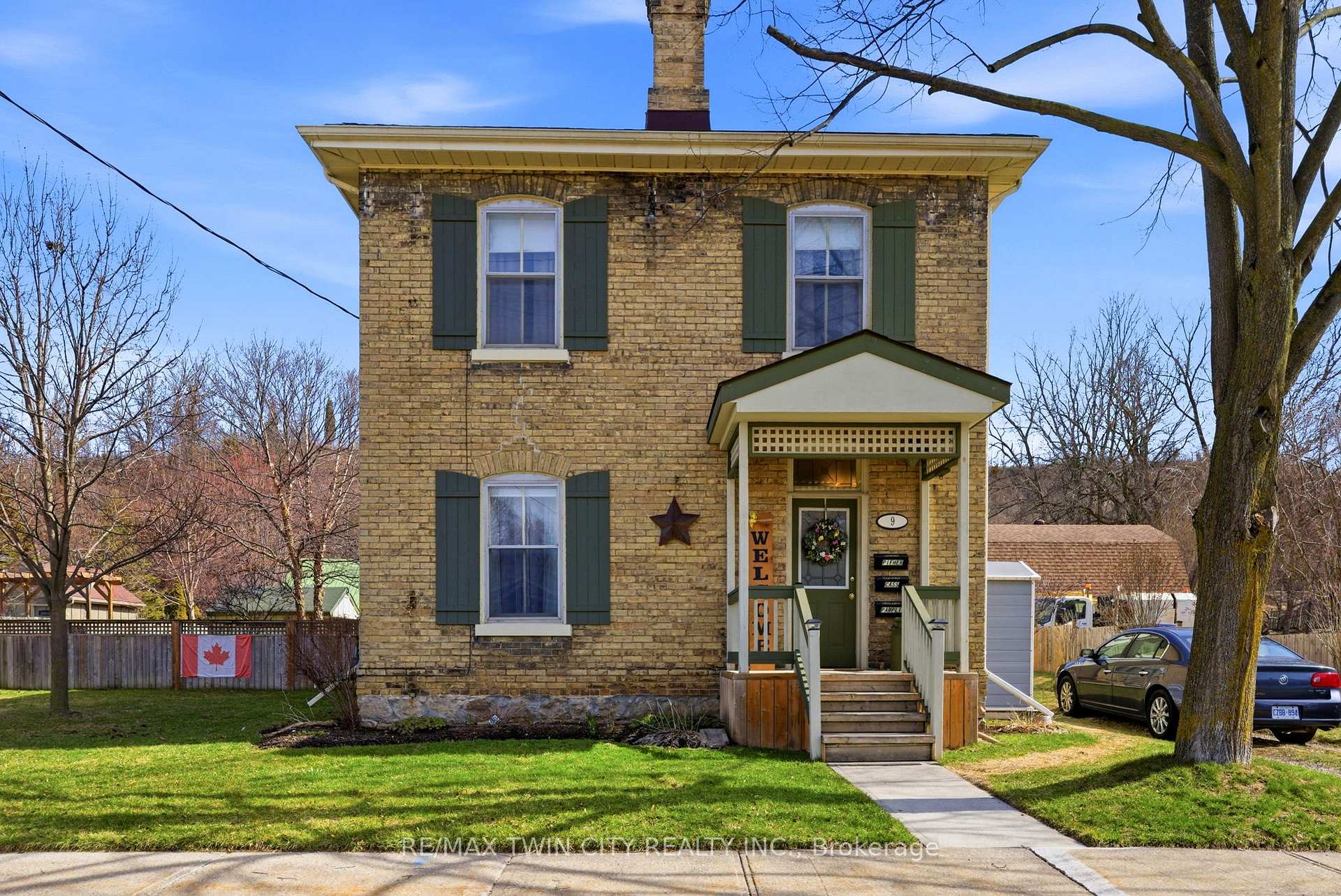 Photo 2 of 9 Willow Street, Brant, Paris — HOMEH