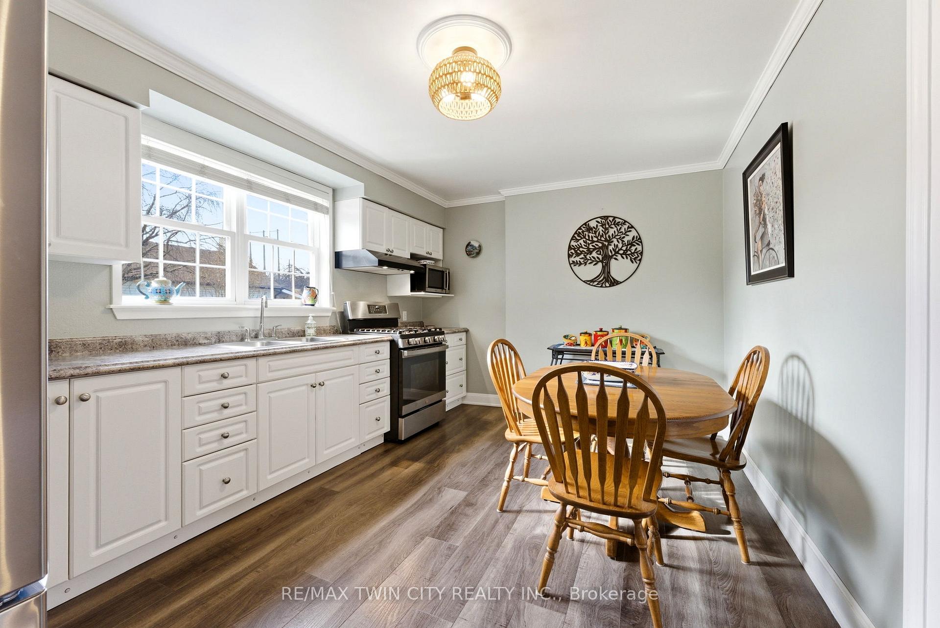 Photo 8 of 9 Willow Street, Brant, Paris — HOMEH