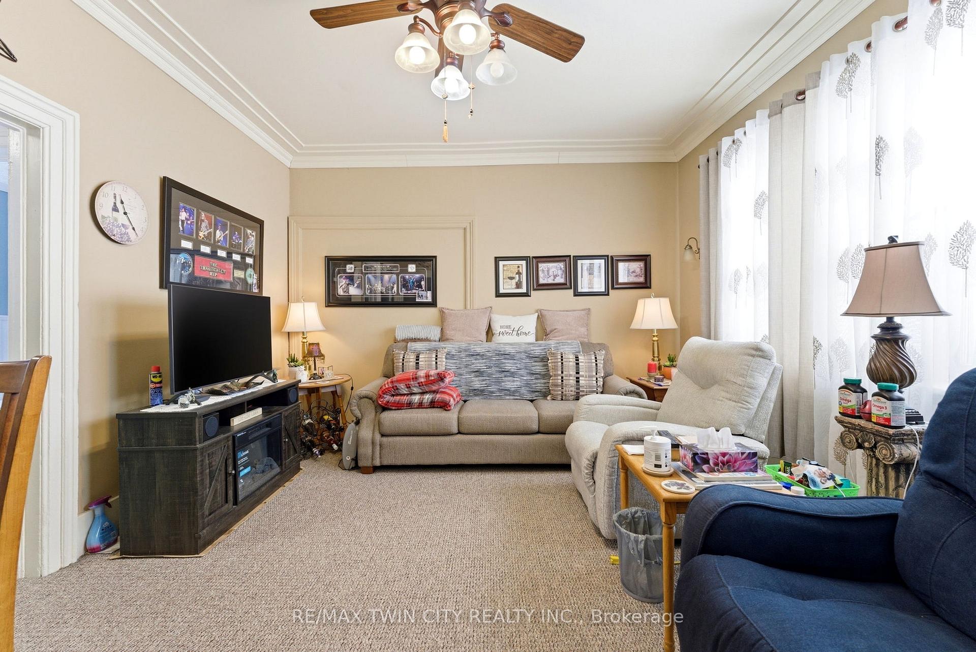 Photo 22 of 9 Willow Street, Brant, Paris — HOMEH