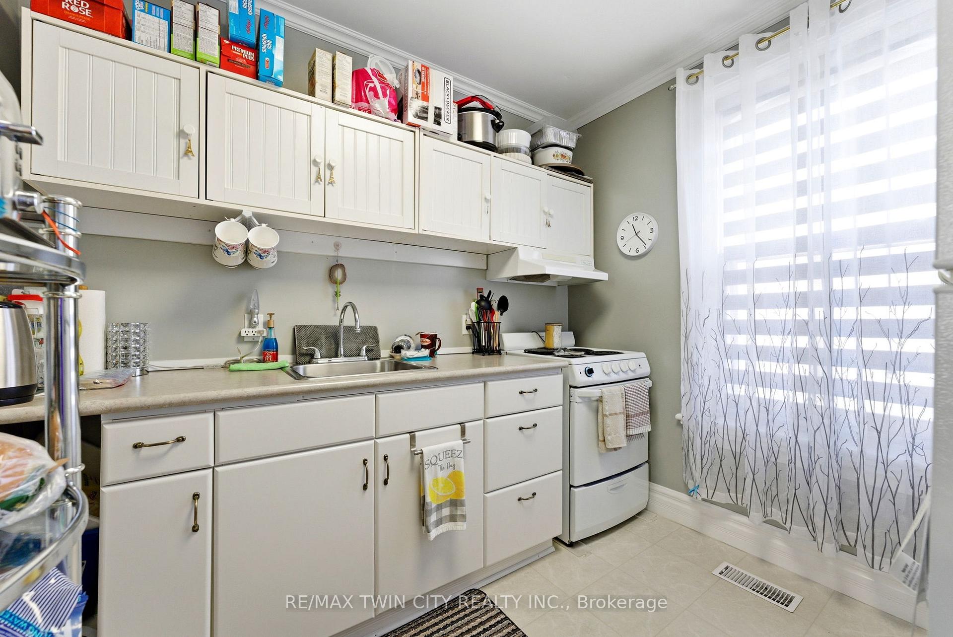 Photo 25 of 9 Willow Street, Brant, Paris — HOMEH
