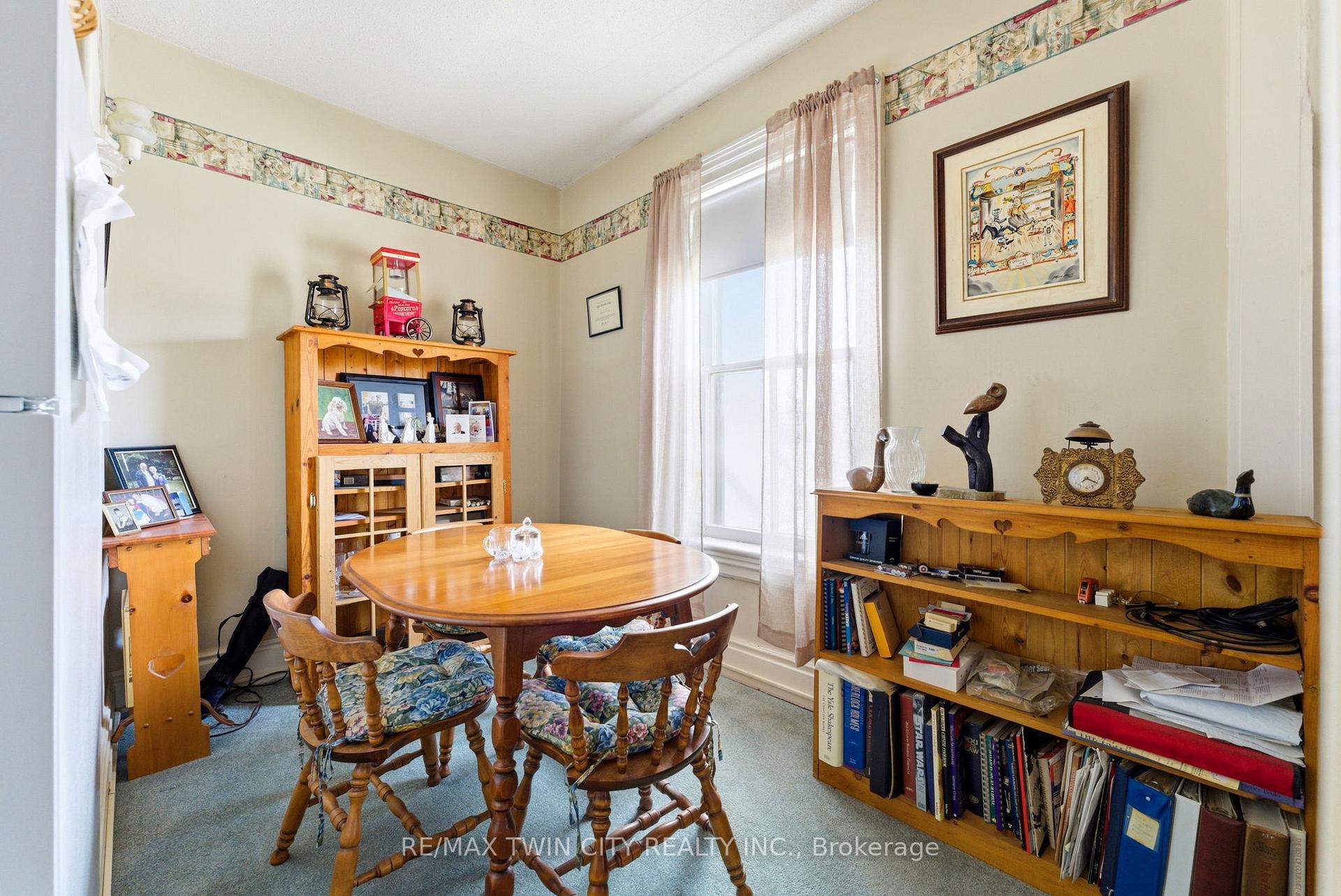 Photo 31 of 9 Willow Street, Brant, Paris — HOMEH