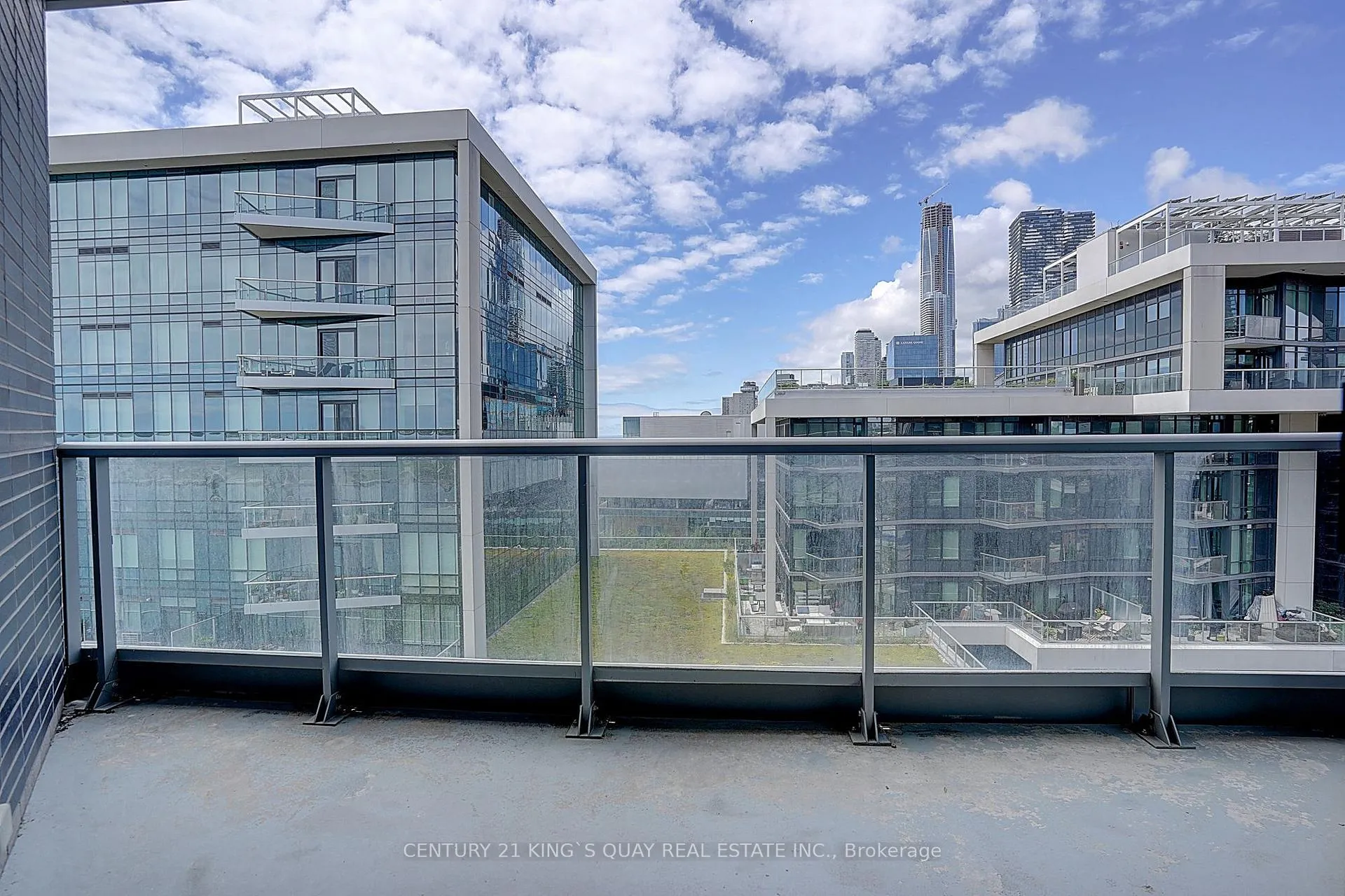 Photo 17 of Unit Ph01, 1 Edgewater Drive, Toronto, Waterfront Communities — HOMEH