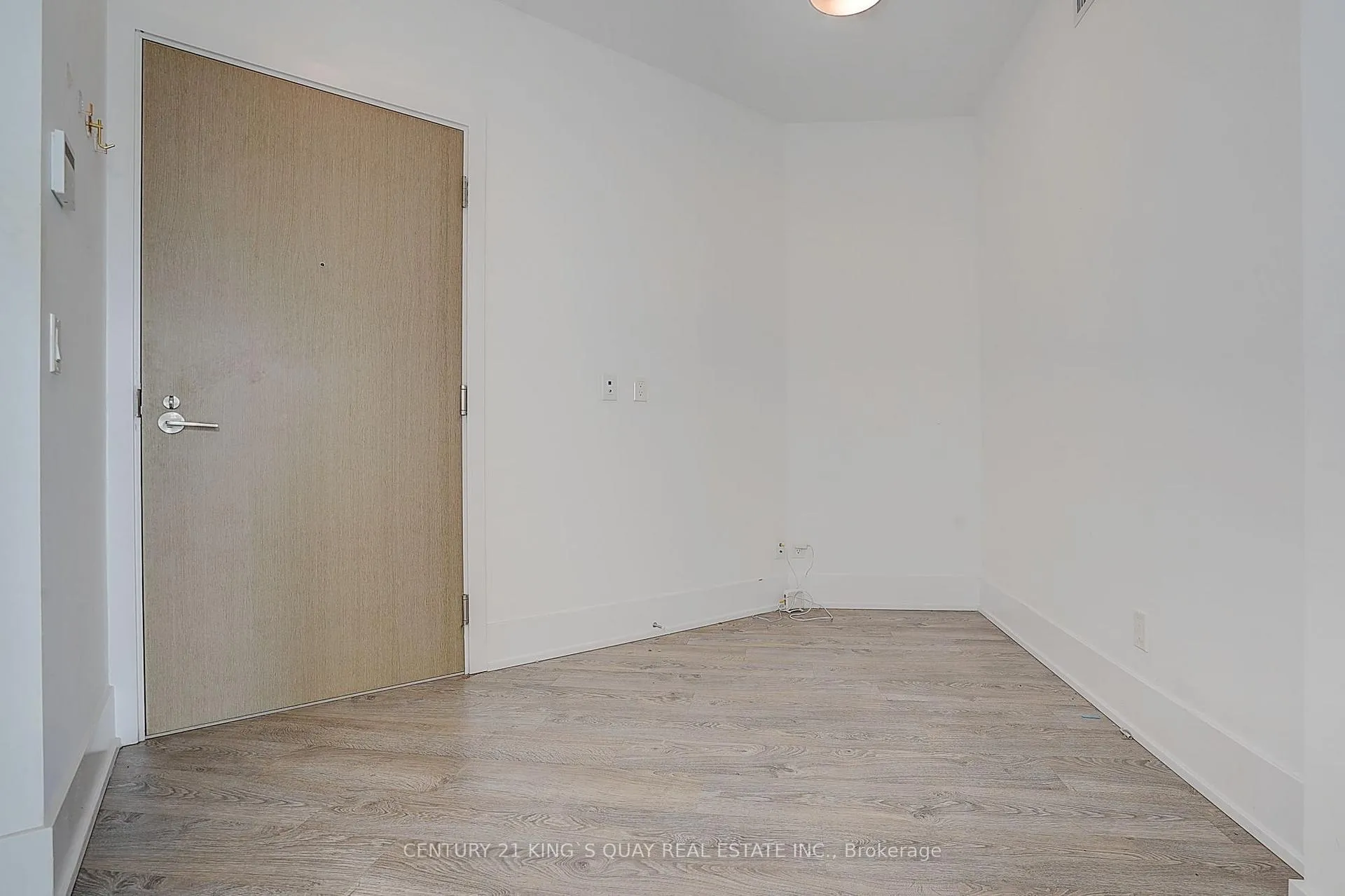 Photo 28 of Unit Ph01, 1 Edgewater Drive, Toronto, Waterfront Communities — HOMEH