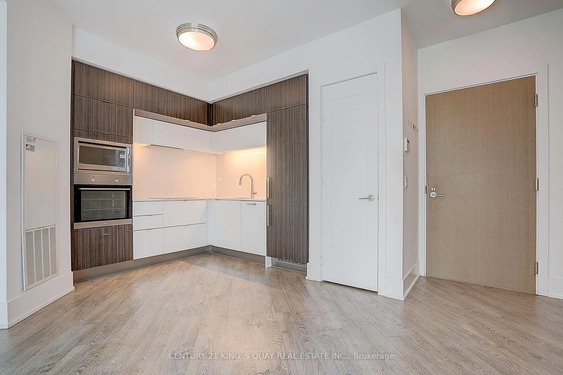 Photo 31 of Unit Ph01, 1 Edgewater Drive, Toronto, Waterfront Communities — HOMEH
