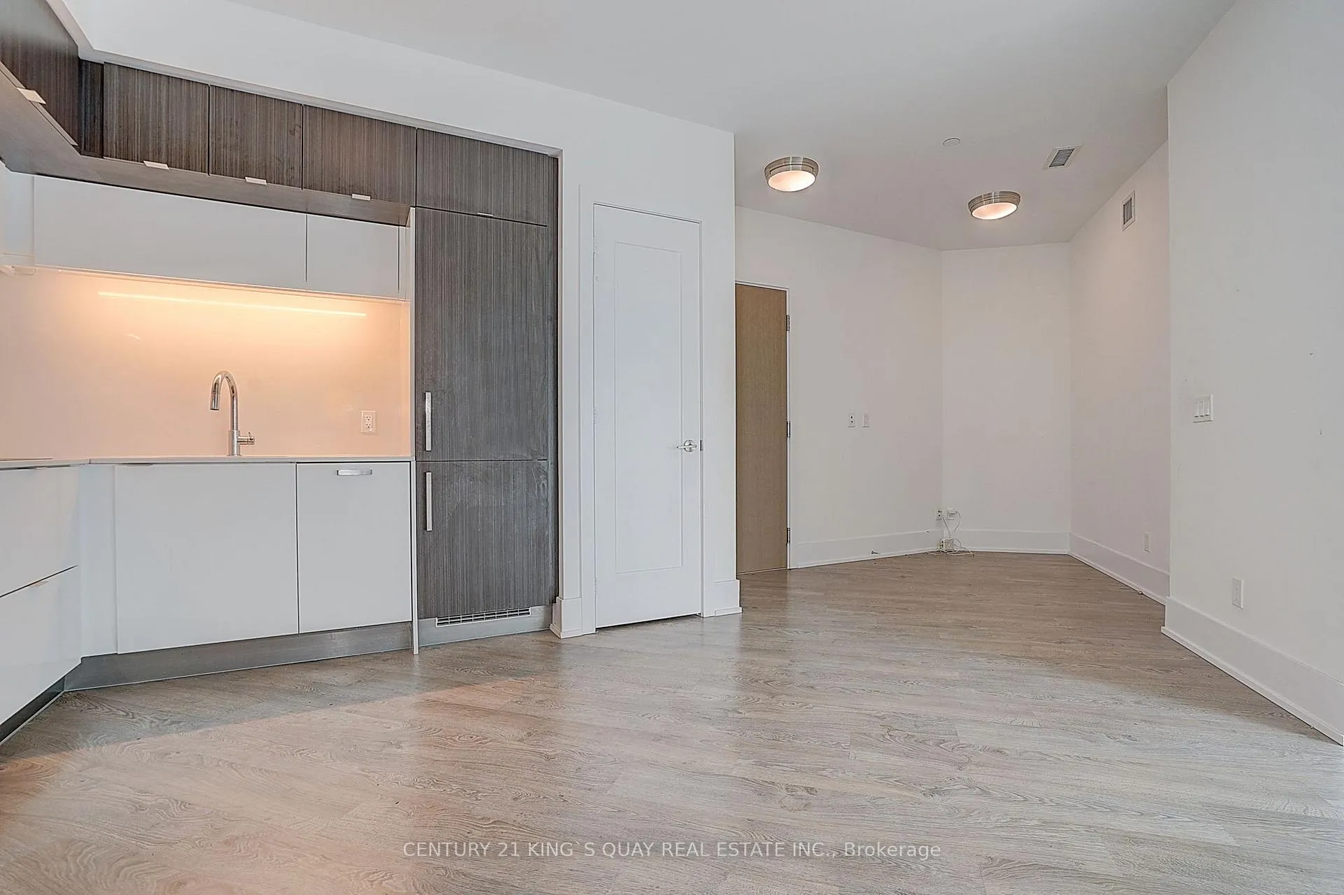 Photo 36 of Unit Ph01, 1 Edgewater Drive, Toronto, Waterfront Communities — HOMEH