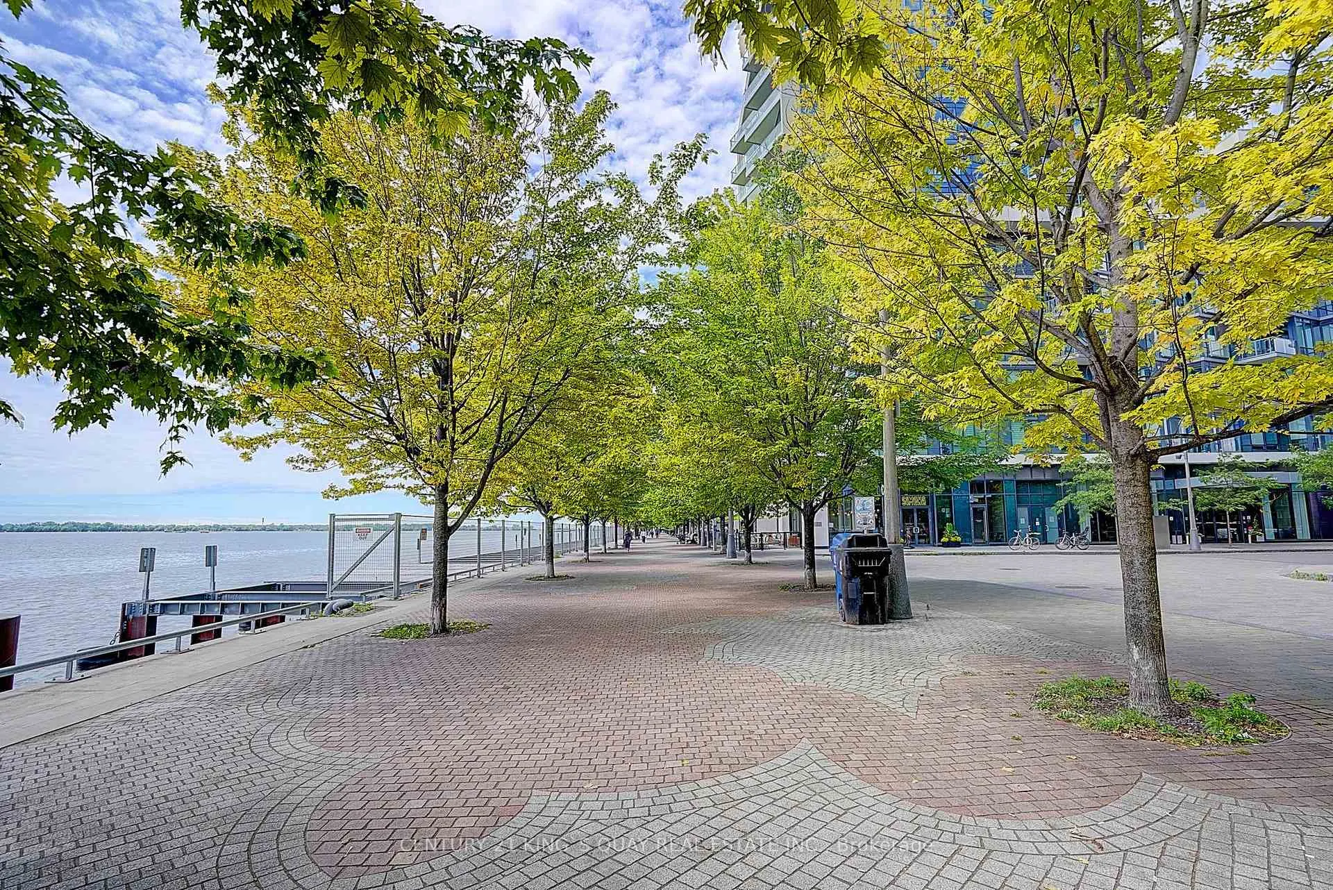 Photo 49 of Unit Ph01, 1 Edgewater Drive, Toronto, Waterfront Communities — HOMEH