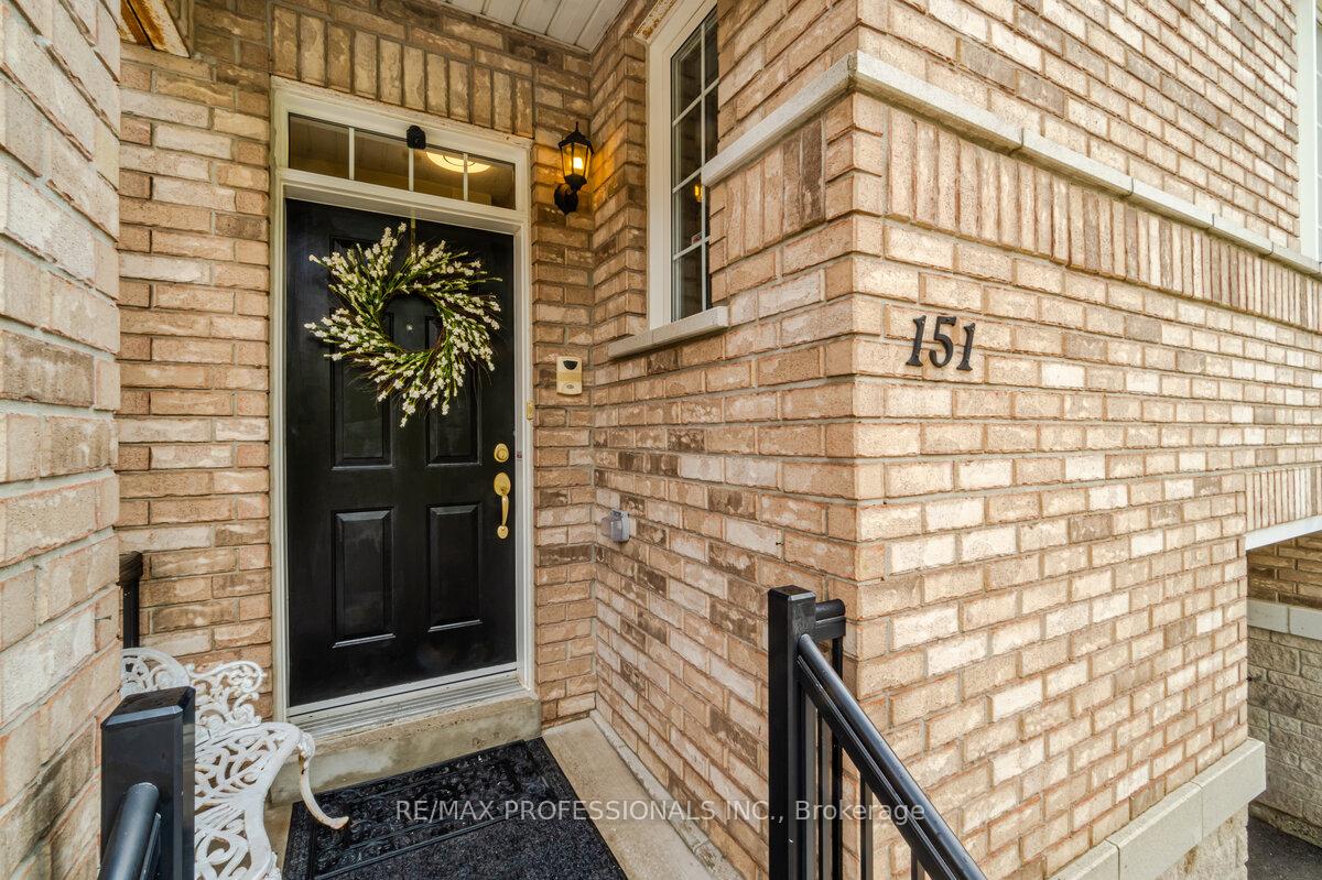 Photo 3 of Unit 151 Main/Upper, 7155 Magistrate Terrace, Mississauga, Meadowvale Village — HOMEH