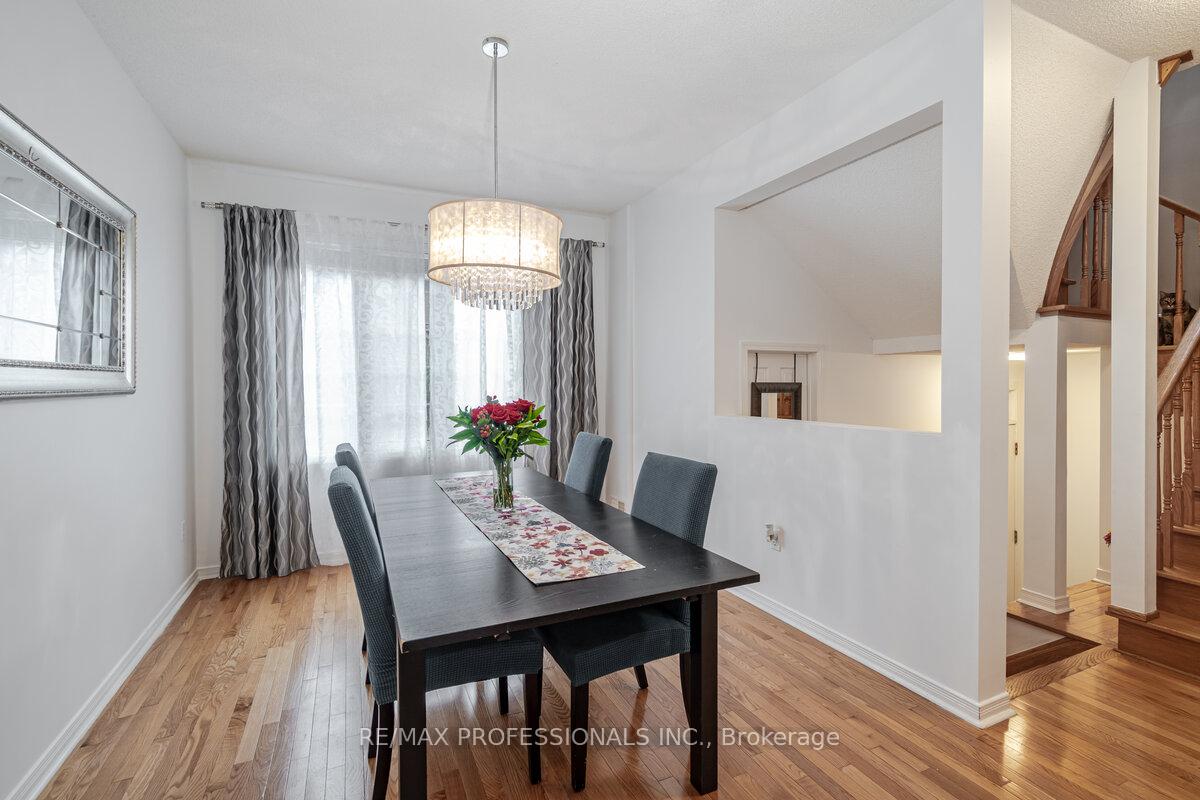 Photo 5 of Unit 151 Main/Upper, 7155 Magistrate Terrace, Mississauga, Meadowvale Village — HOMEH