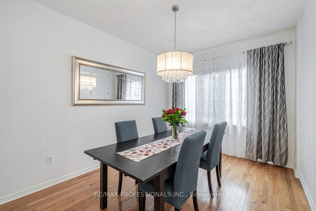 Photo 6 of Unit 151 Main/Upper, 7155 Magistrate Terrace, Mississauga, Meadowvale Village — HOMEH