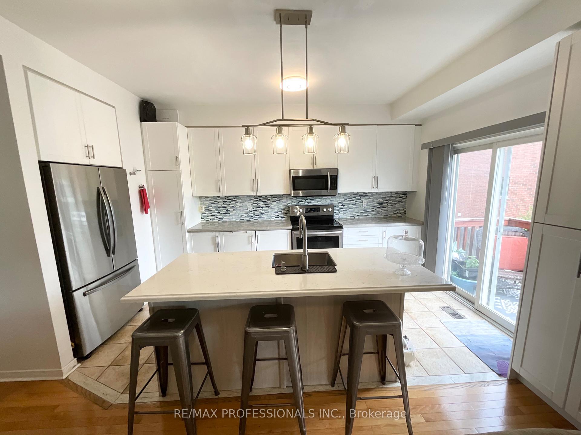 Photo 13 of Unit 151 Main/Upper, 7155 Magistrate Terrace, Mississauga, Meadowvale Village — HOMEH
