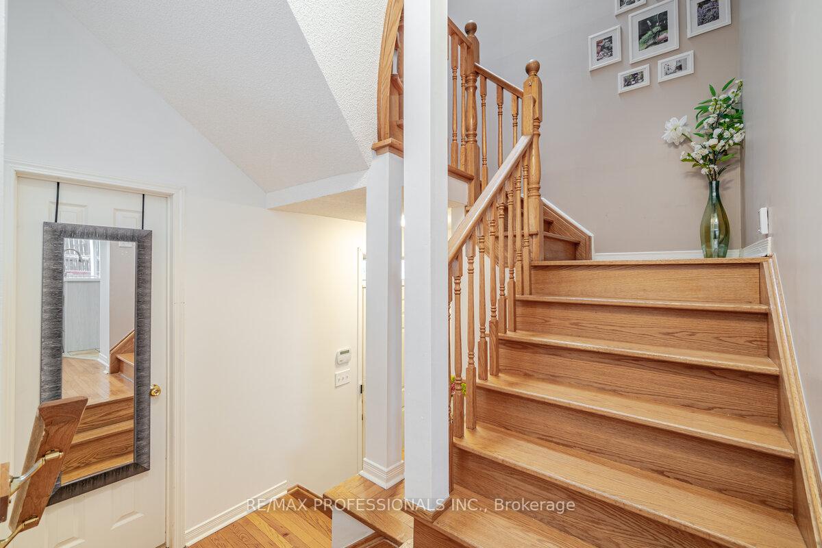 Photo 25 of Unit 151 Main/Upper, 7155 Magistrate Terrace, Mississauga, Meadowvale Village — HOMEH