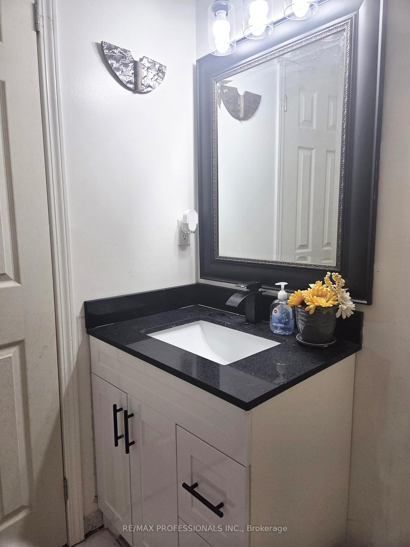 Photo 47 of Unit 151 Main/Upper, 7155 Magistrate Terrace, Mississauga, Meadowvale Village — HOMEH