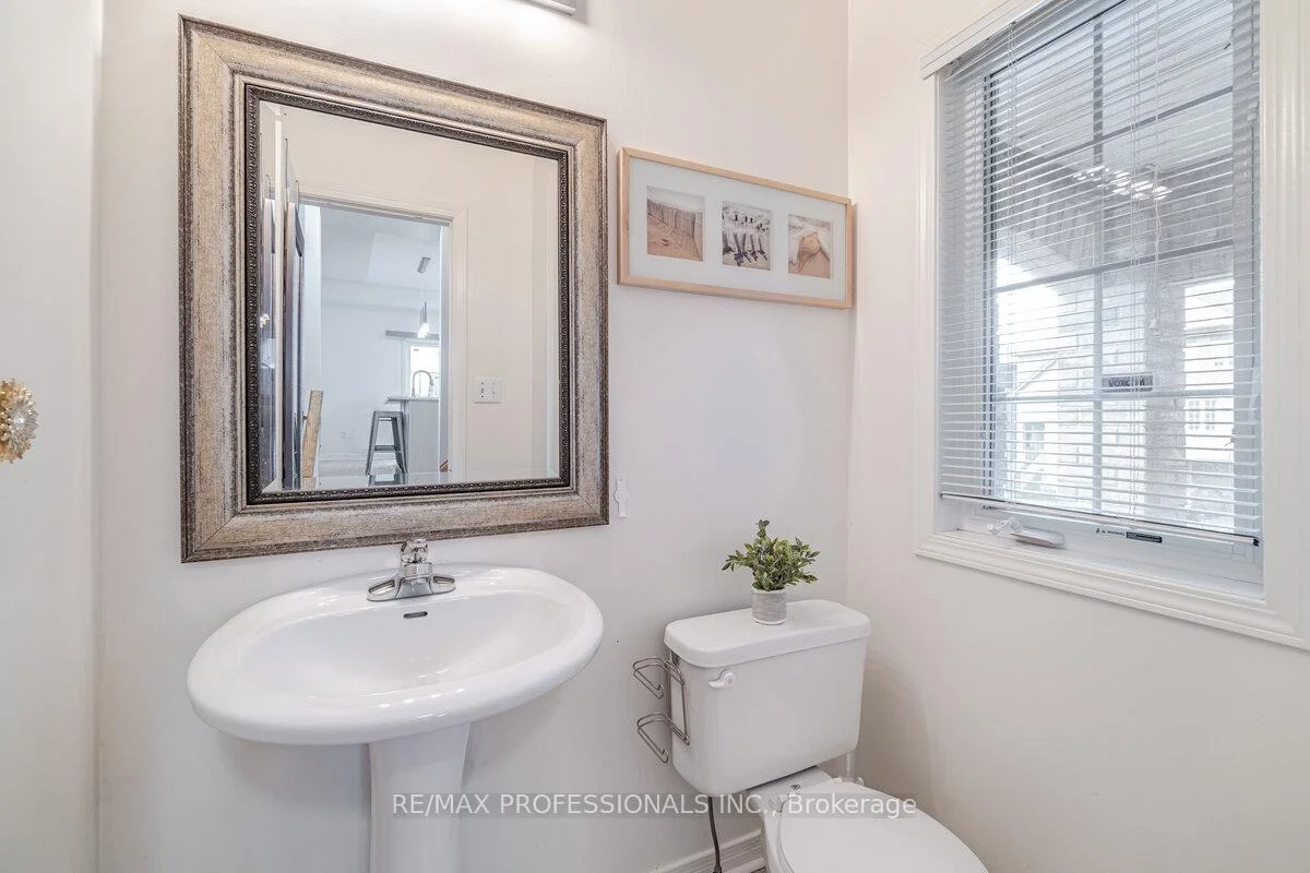 Photo 14 of Unit 151 Main/Upper, 7155 Magistrate Terrace, Mississauga, Meadowvale Village — HOMEH