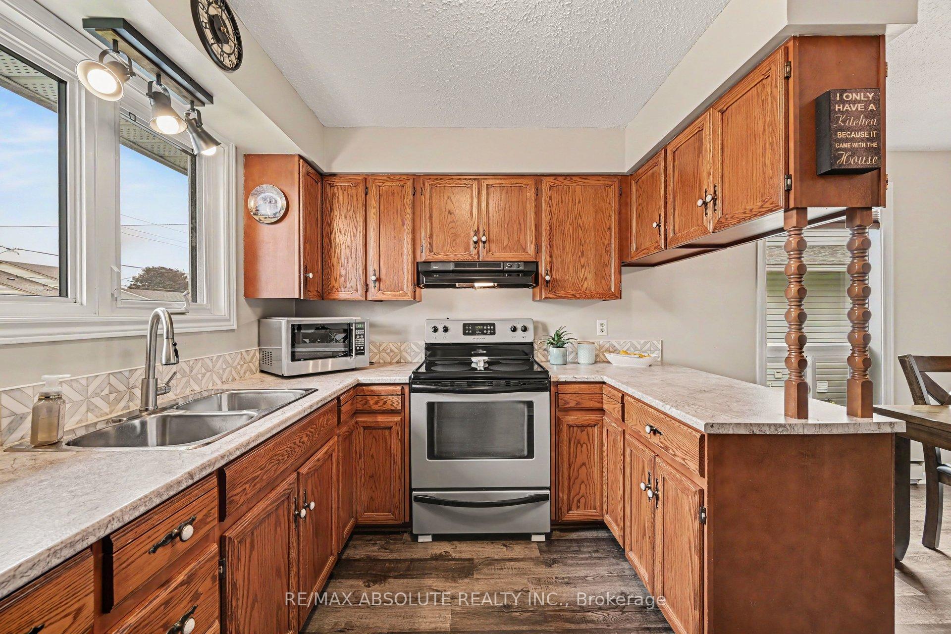 Photo 12 of 95 Seventh Avenue, Arnprior, Arnprior — HOMEH