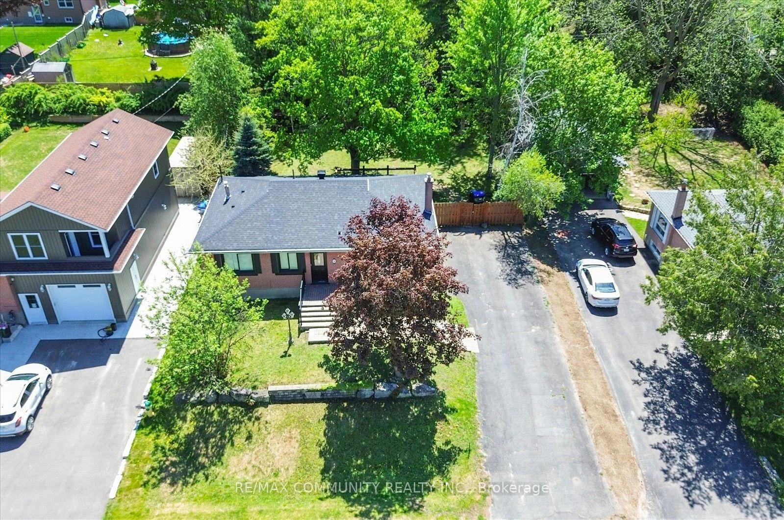 Photo 10 of 25 George Street, New Tecumseth, Alliston — HOMEH