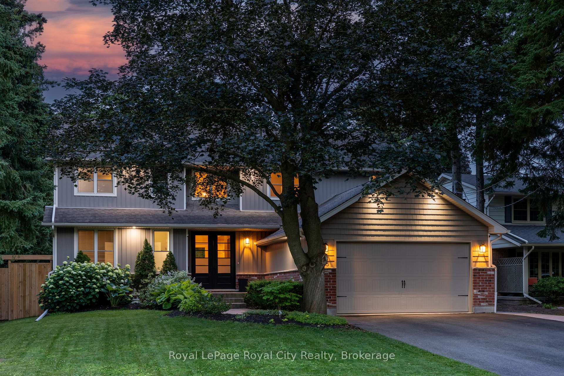 Photo 2 of 255 Normandy Avenue, Waterloo, Lincoln Village — HOMEH